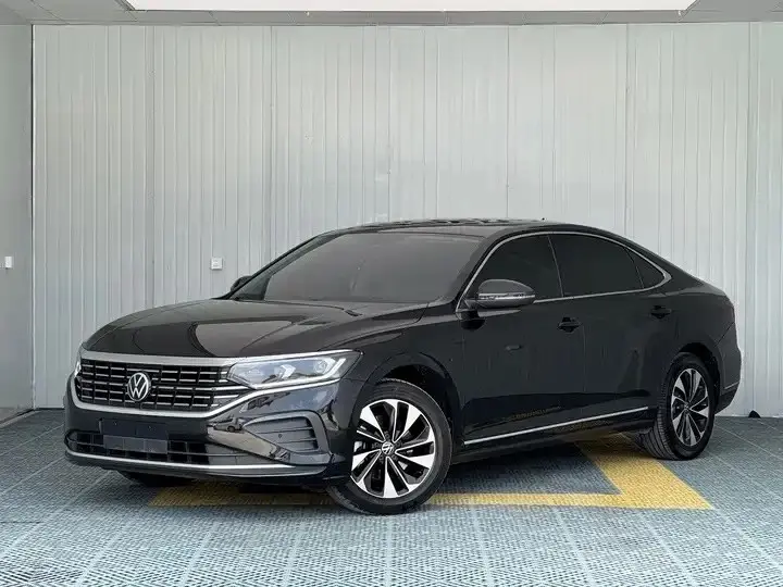 Volkswagen Passat, 2024
