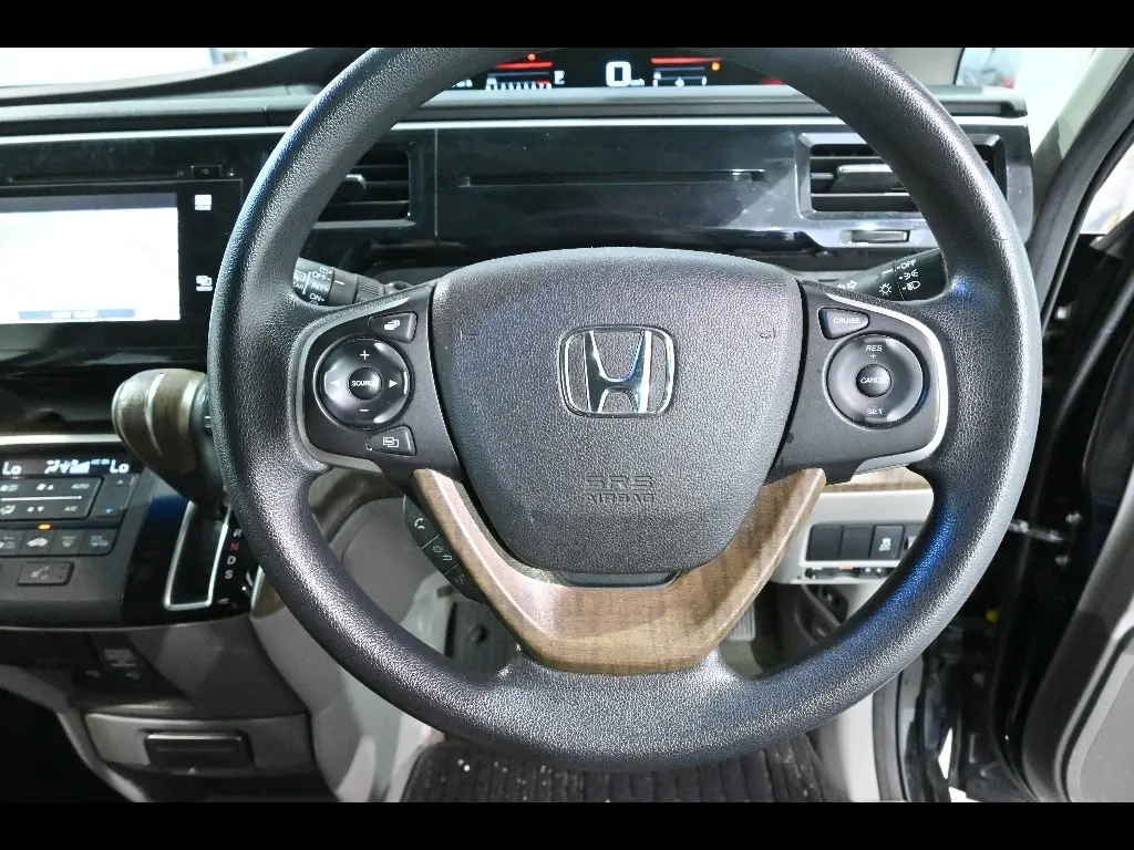 Honda STEP WAGON, 2015