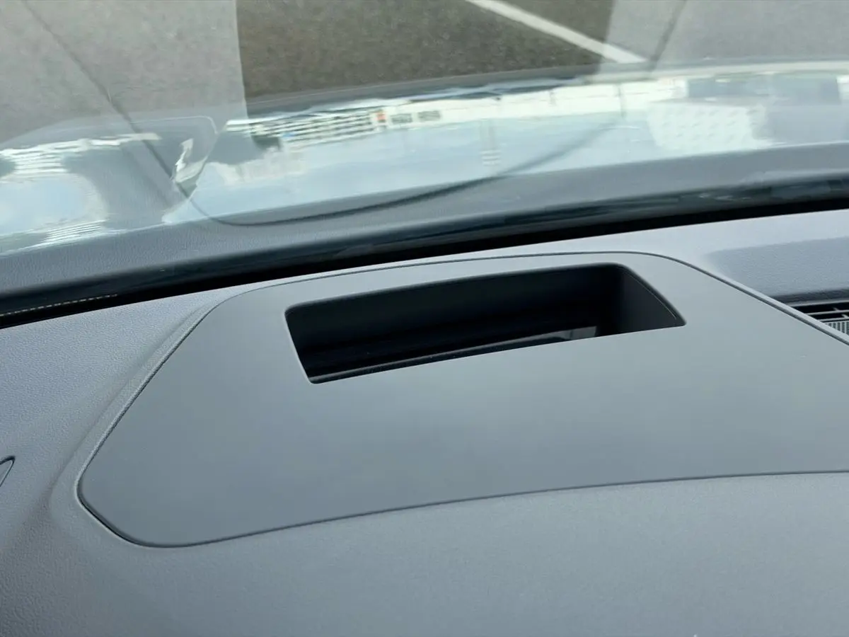 Volkswagen Golf, 2025