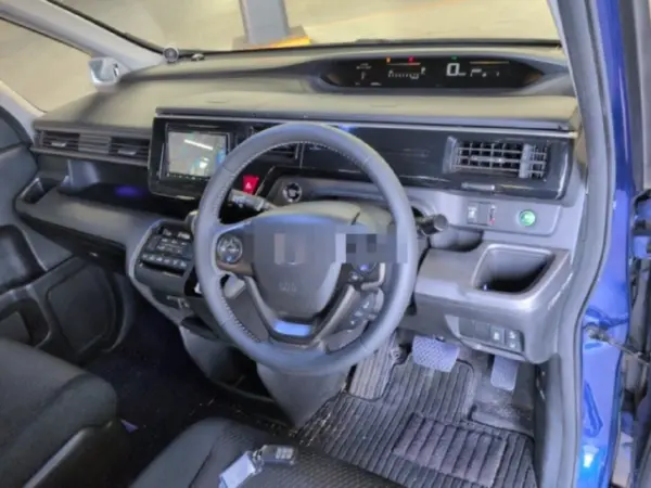 Honda STEP WAGON, 2015