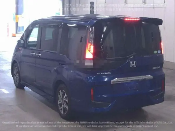 Honda STEP WAGON, 2015