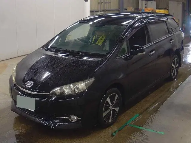 Toyota Wish, 2014
