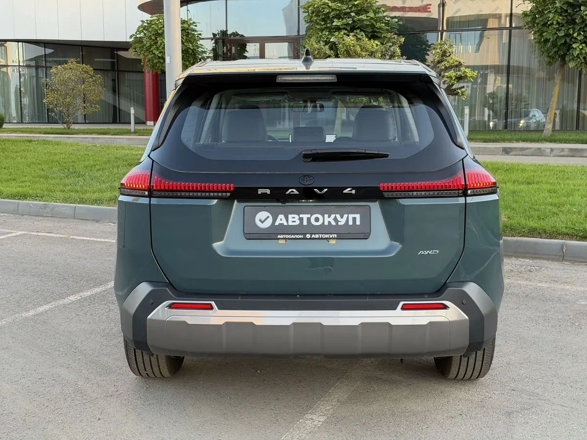 Toyota RAV4, 2026