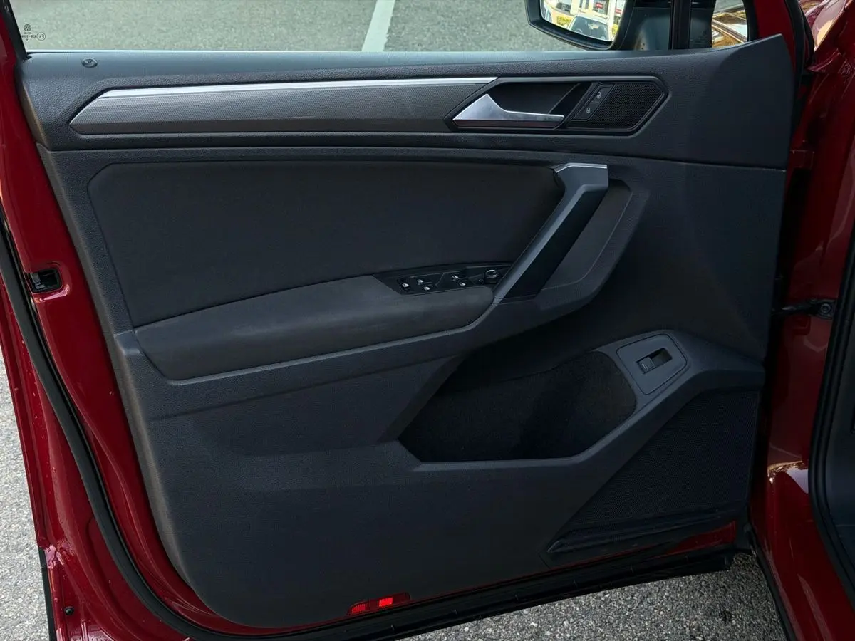 Volkswagen Tiguan, II, 2019