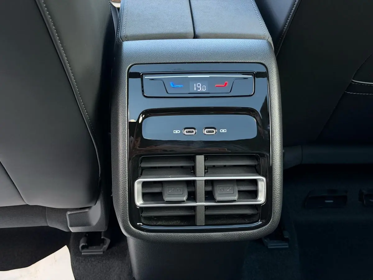 Volkswagen Tiguan, 2026