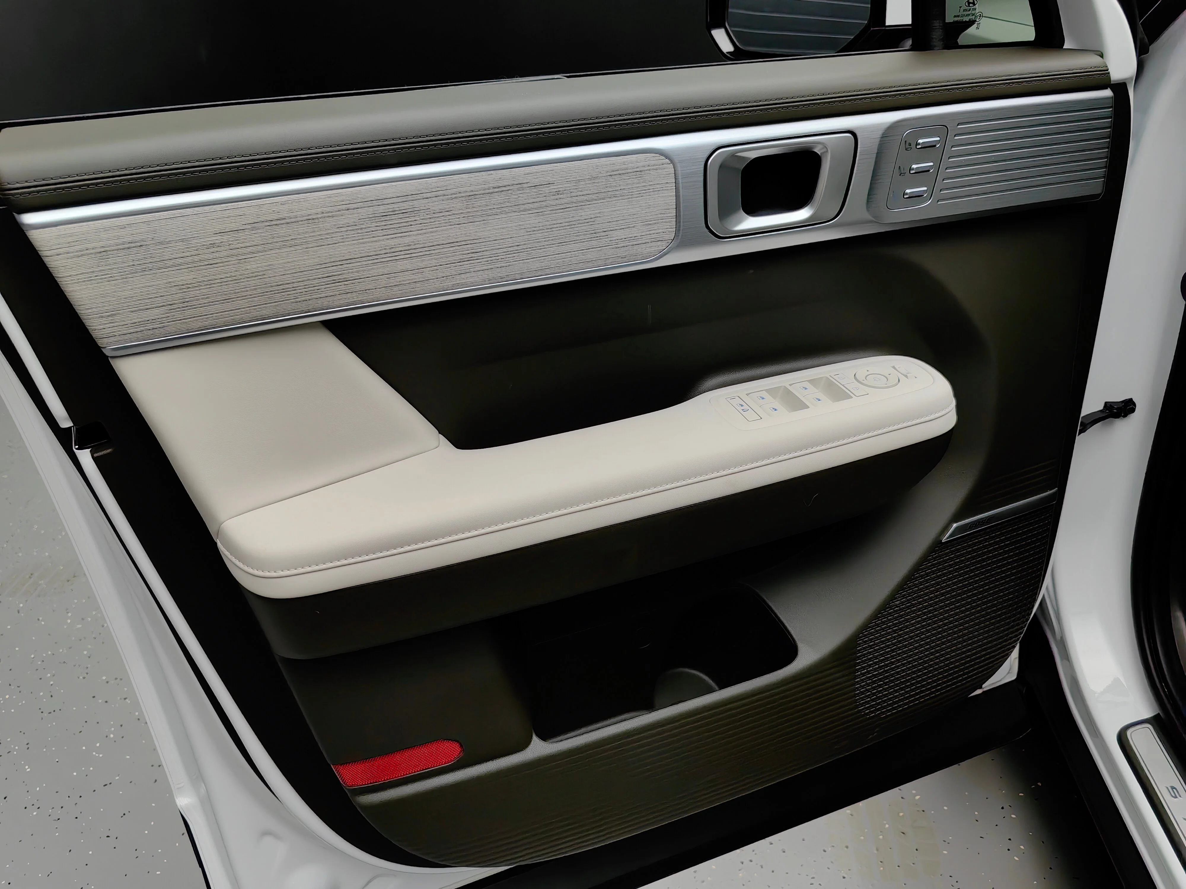 Hyundai Santa Fe 2023 19