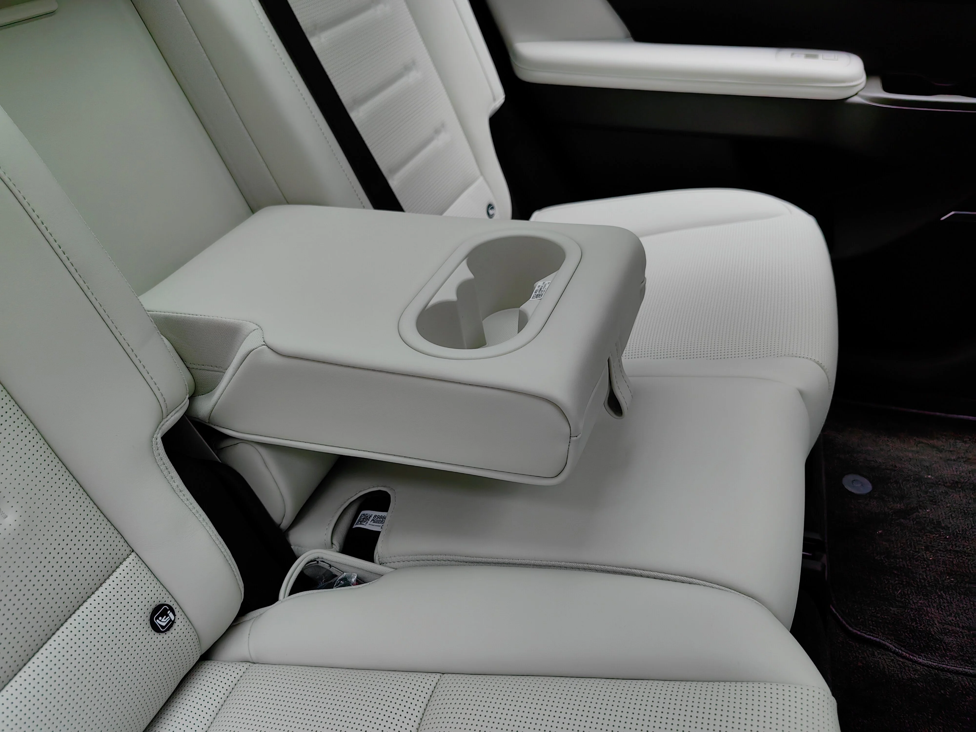 Hyundai Santa Fe 2023 26