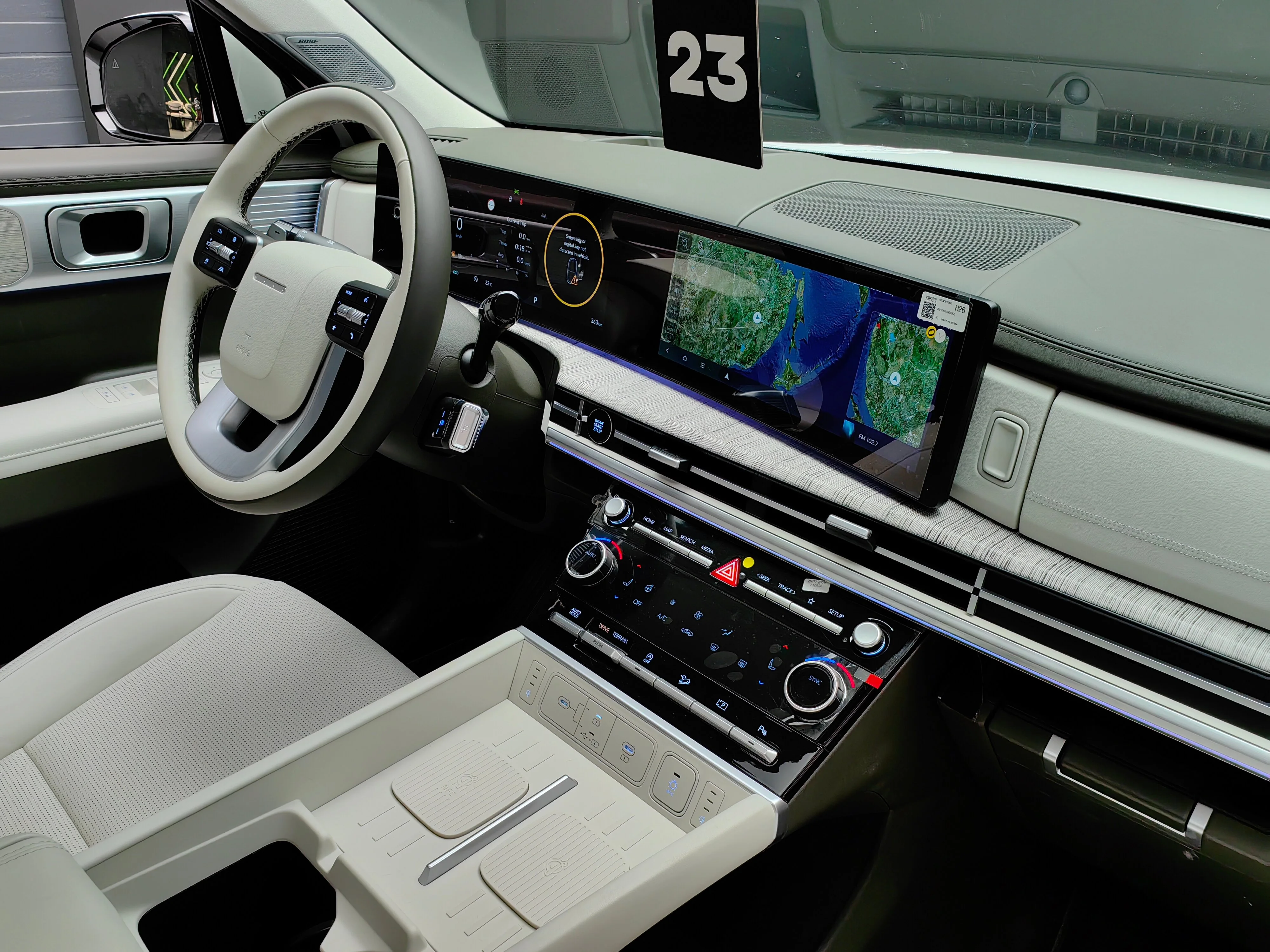 Hyundai Santa Fe 2023 33