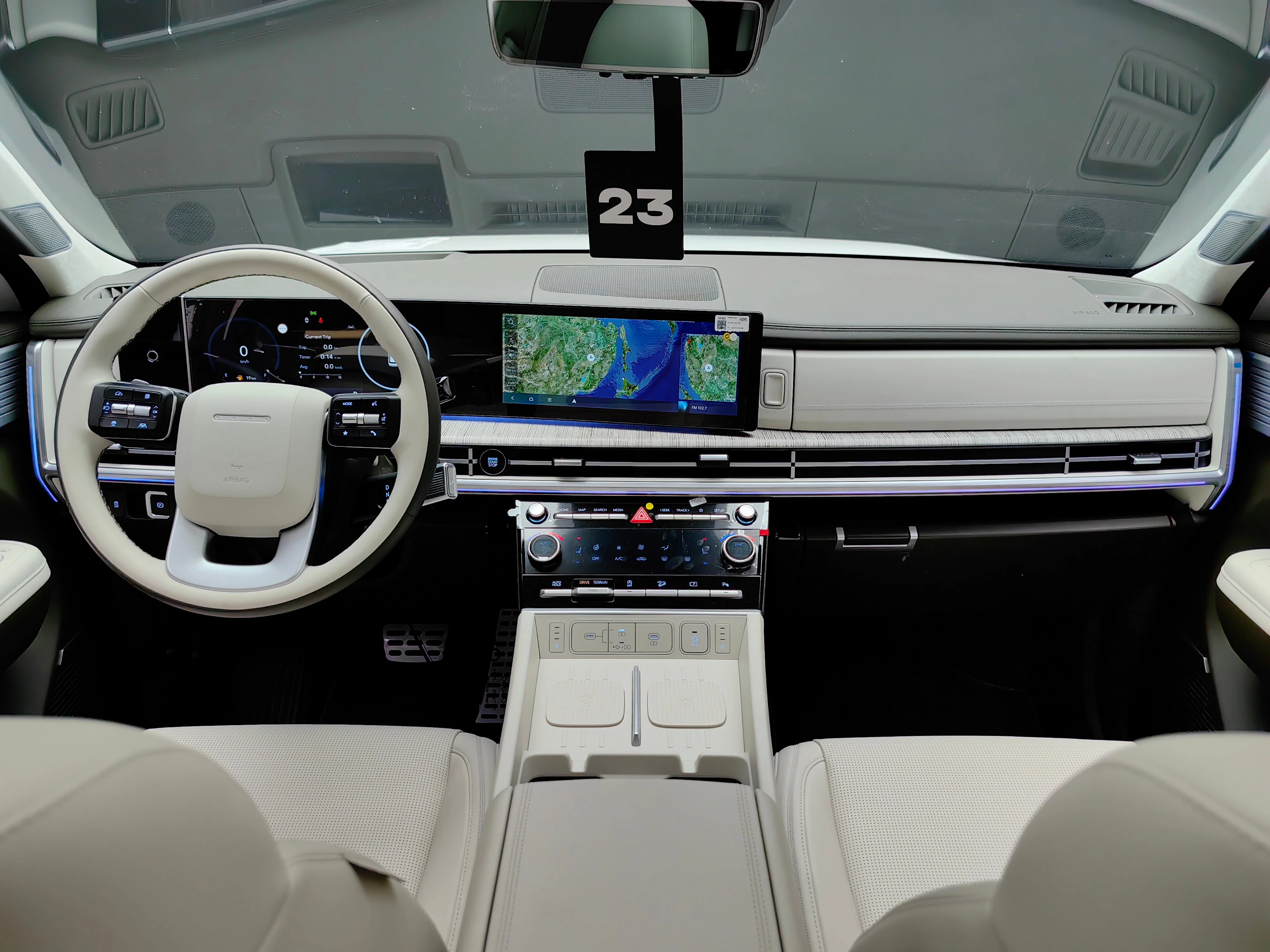 Hyundai Santa Fe 2023 27