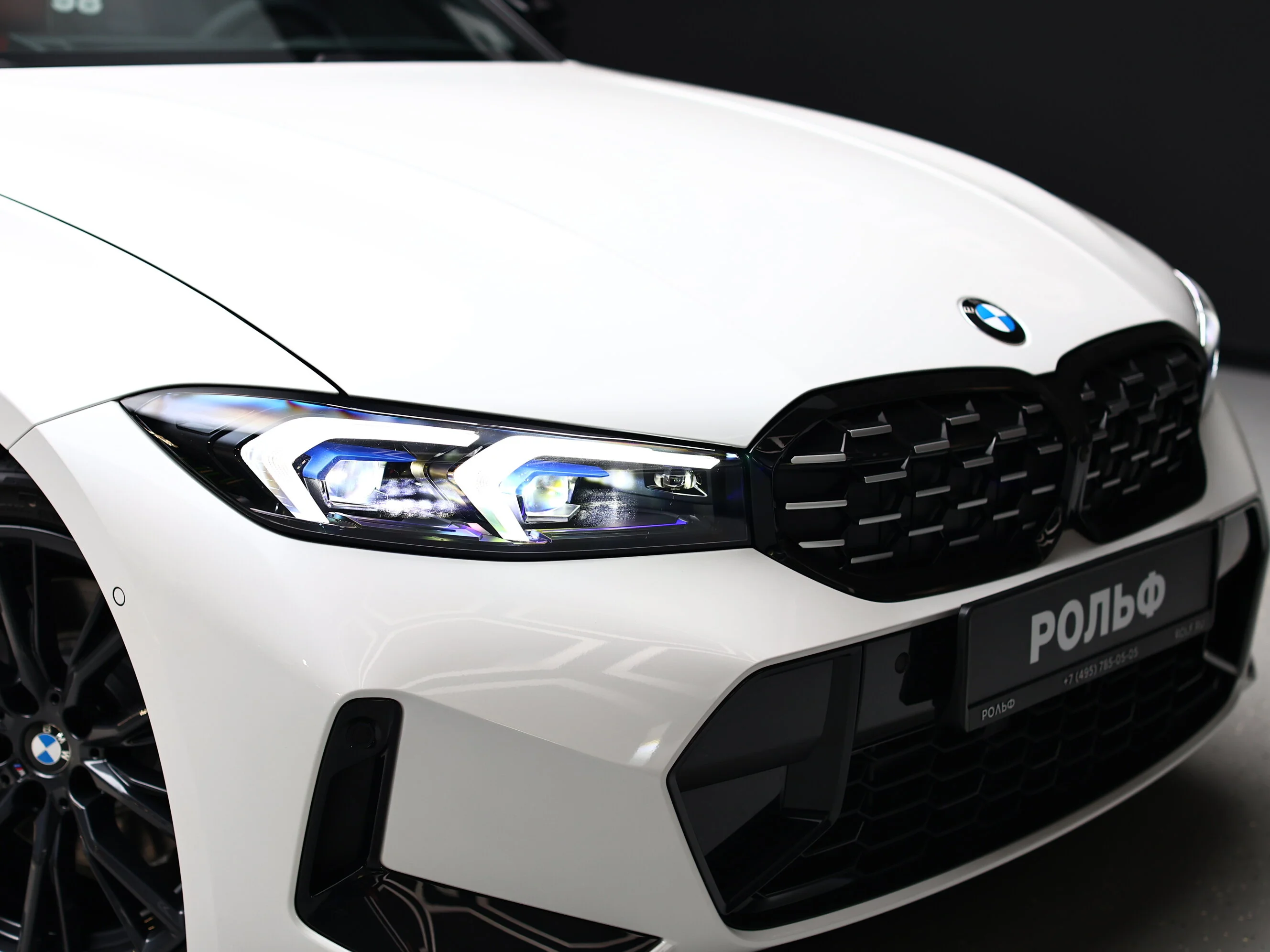 BMW 3 серия 2024 9