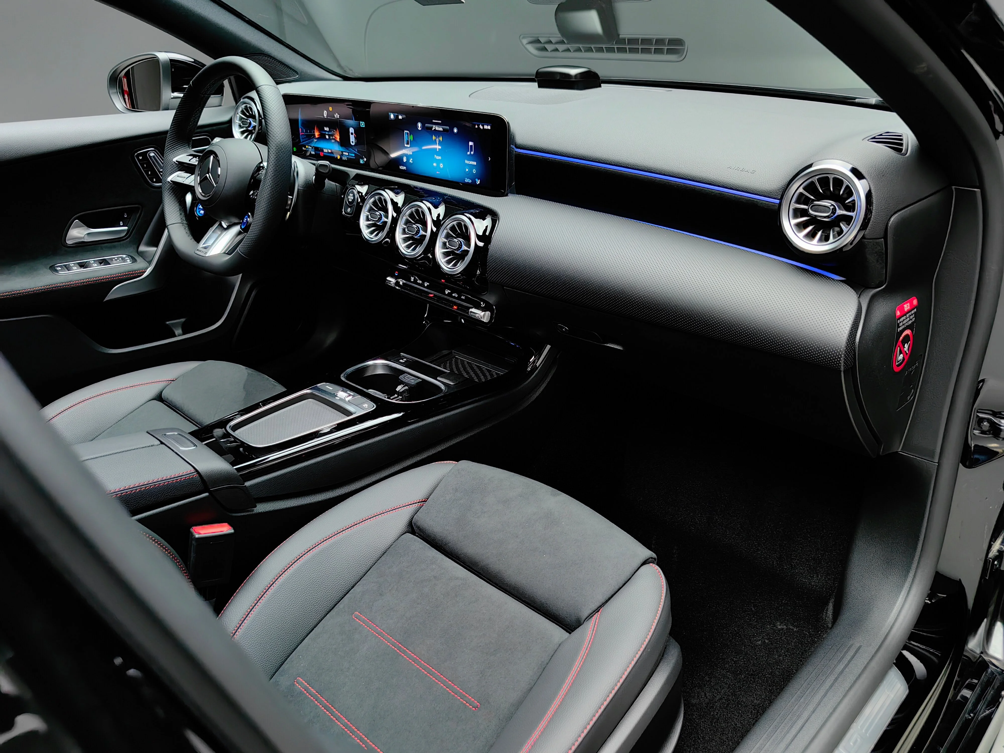 Mercedes-Benz A-класс AMG 2024 29