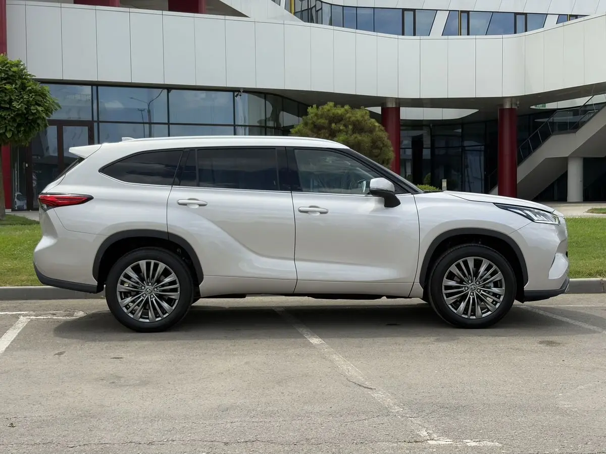 Toyota Highlander, 2026