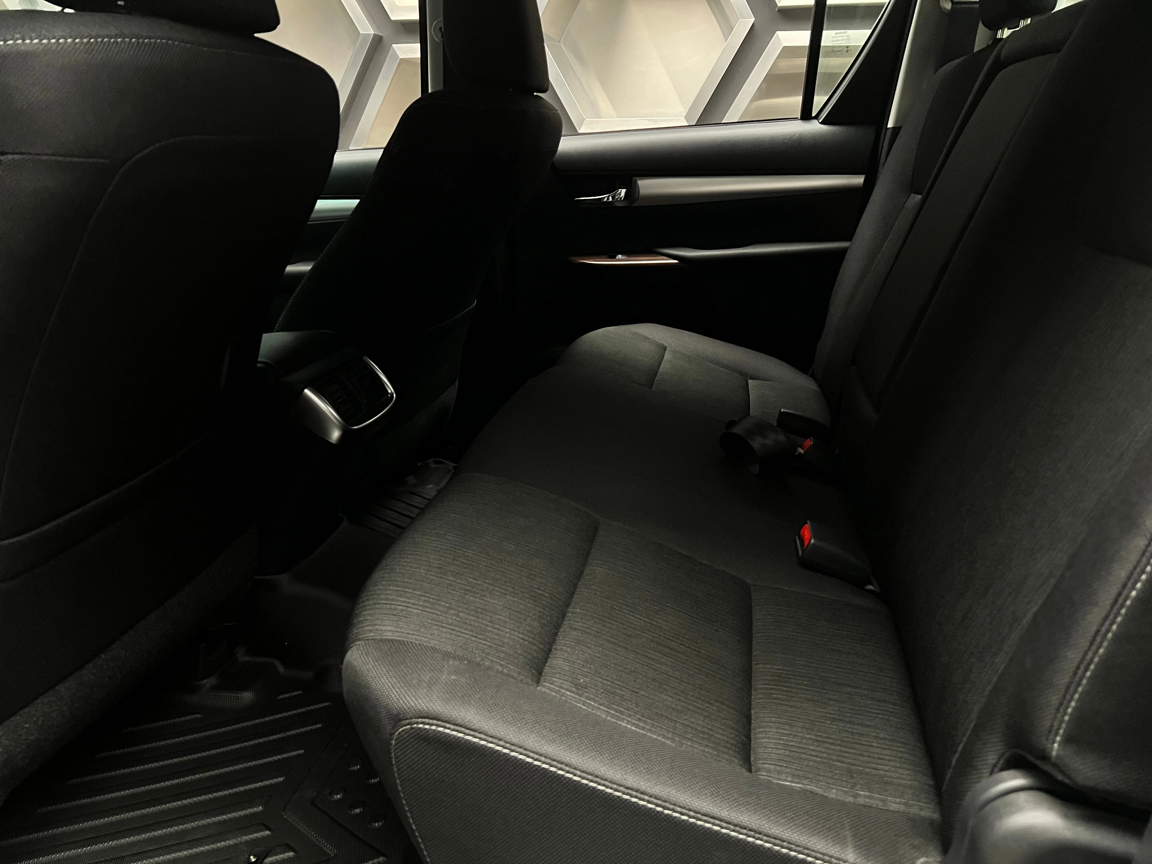 Toyota Hilux 2025 19