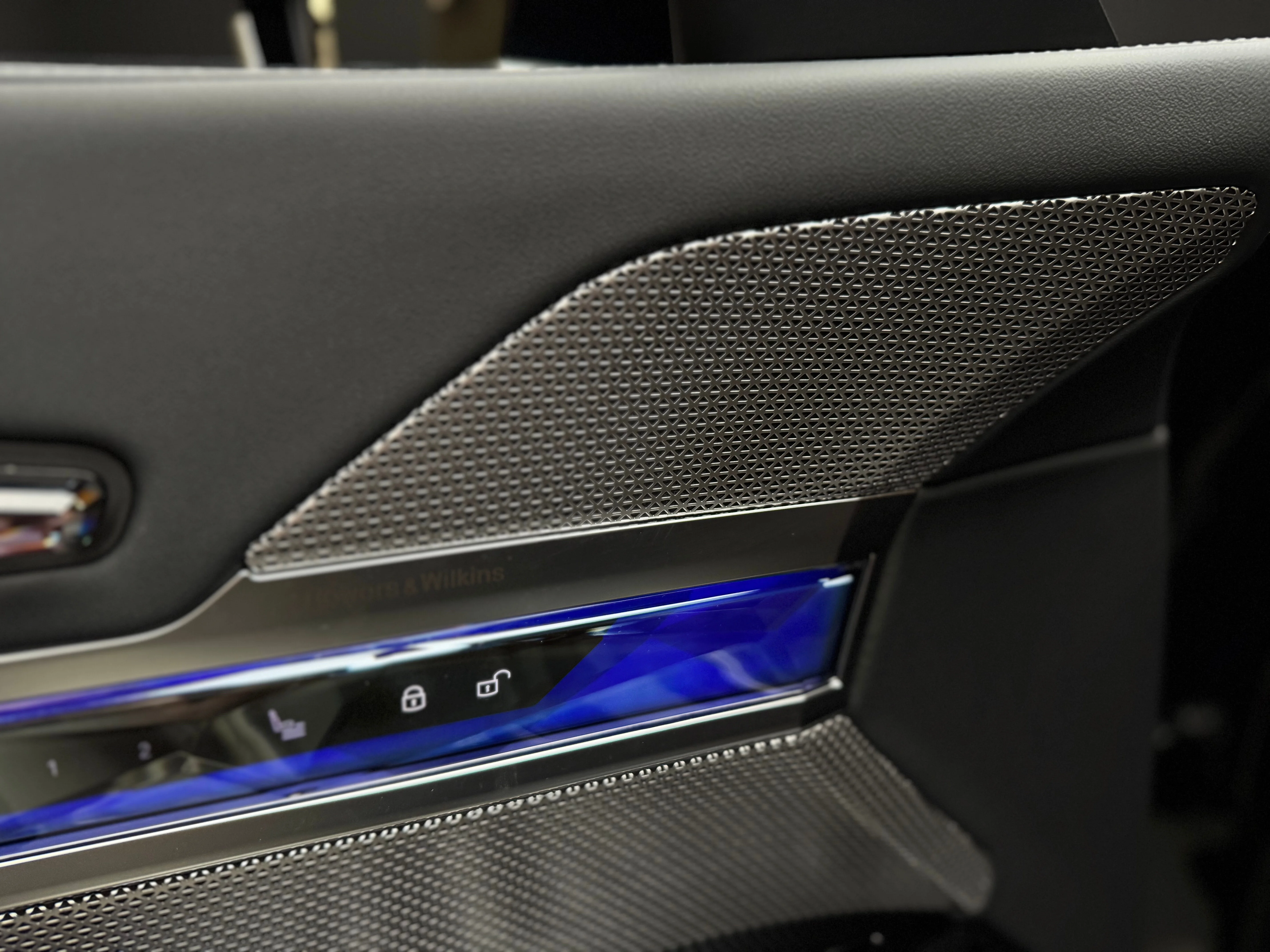 BMW 7 серия 2024 13