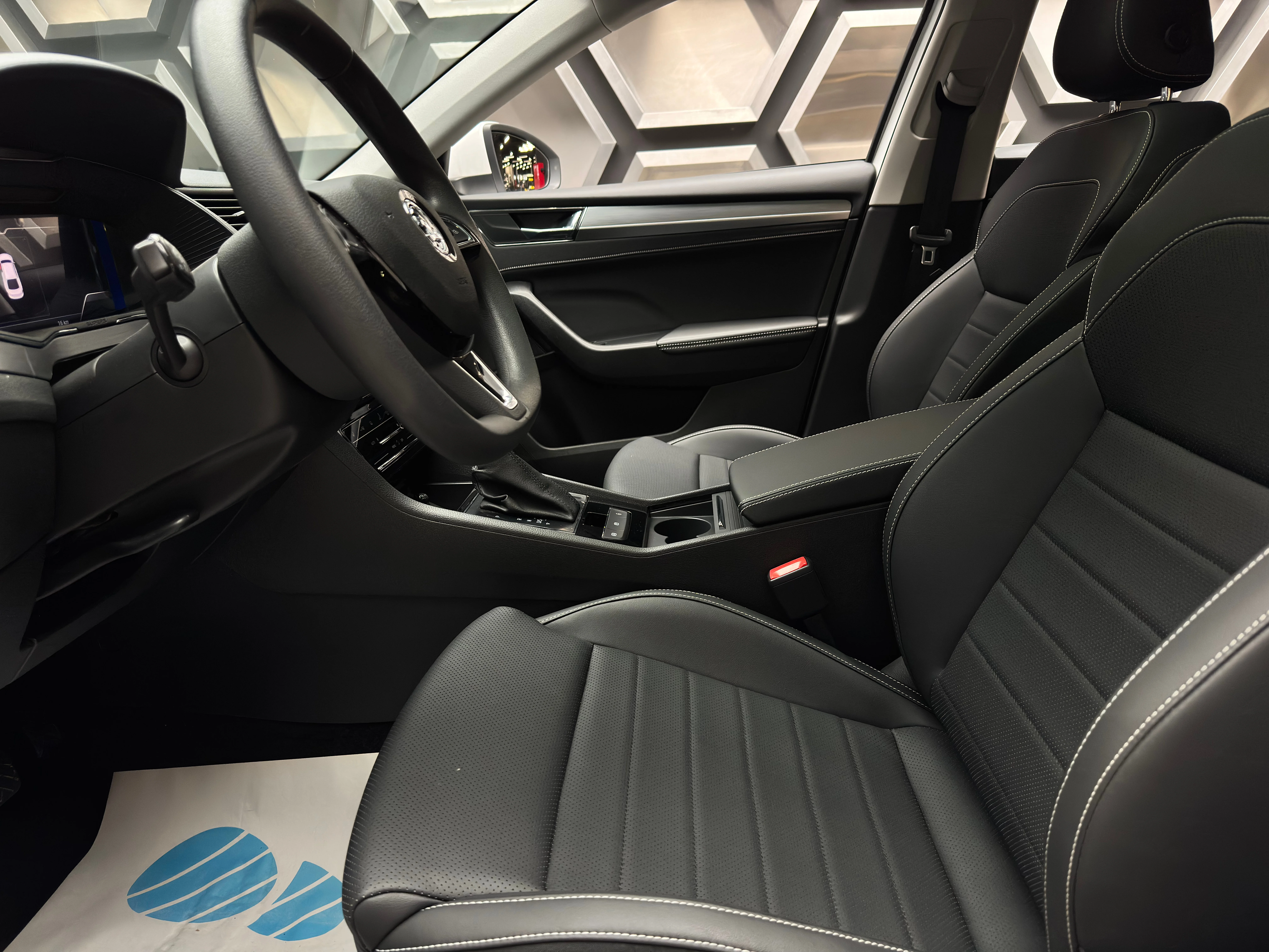 Skoda Superb 2025 13