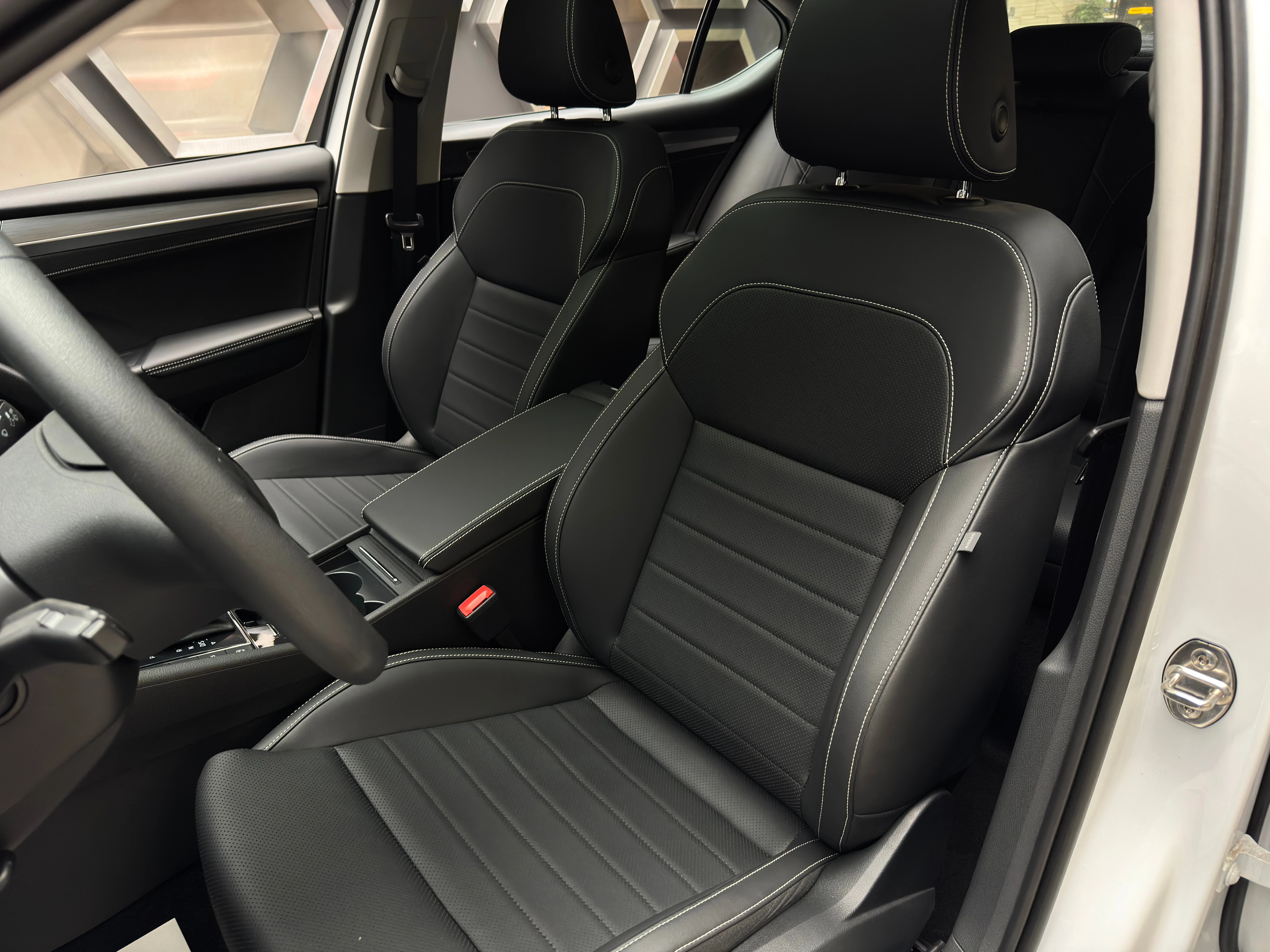 Skoda Superb 2025 10