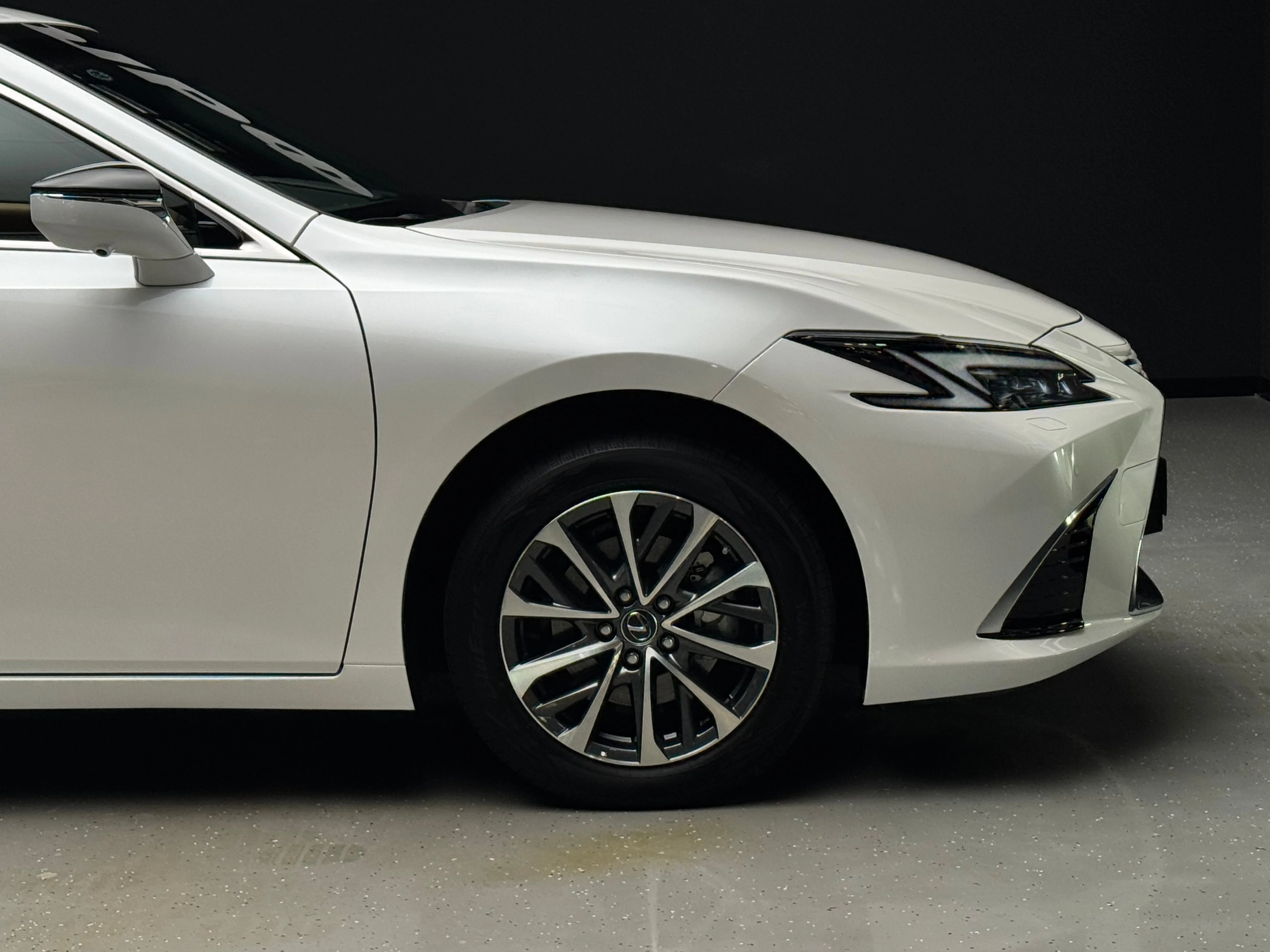 Lexus ES 2025 7