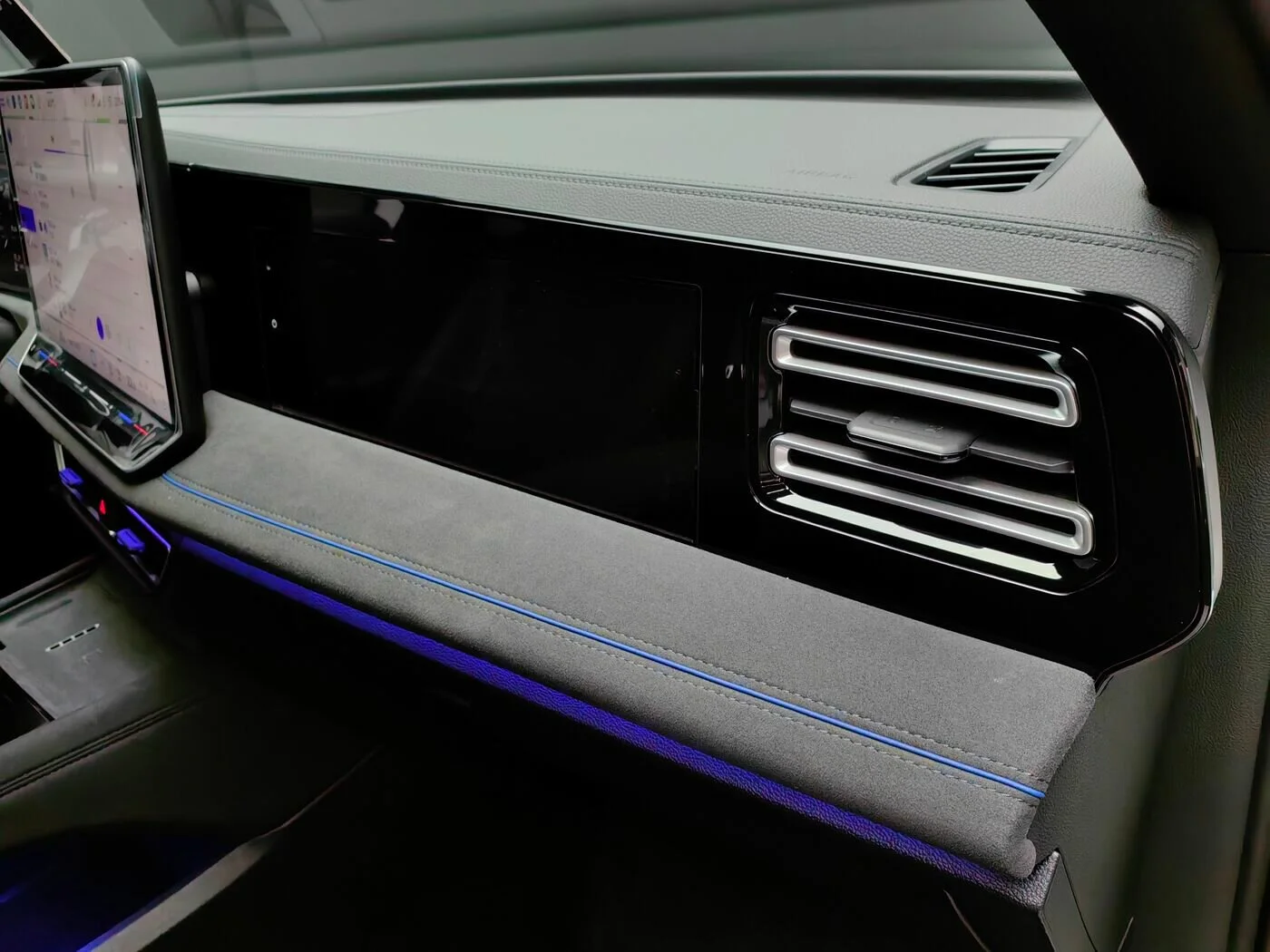 Volkswagen Tiguan L 2025 23