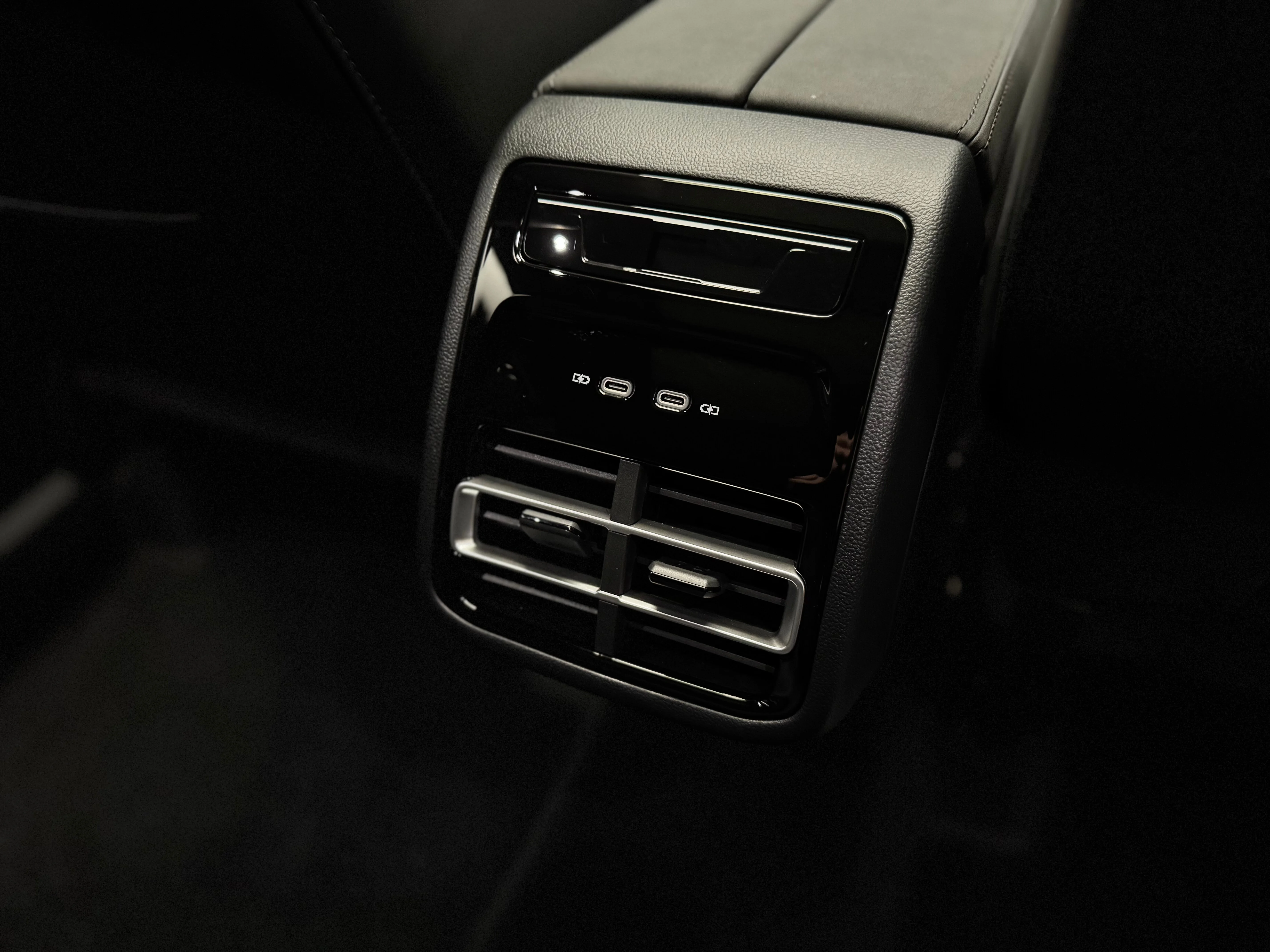 Volkswagen Tiguan L 2025 23