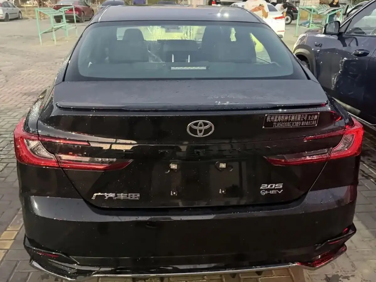 Toyota Camry, 2026