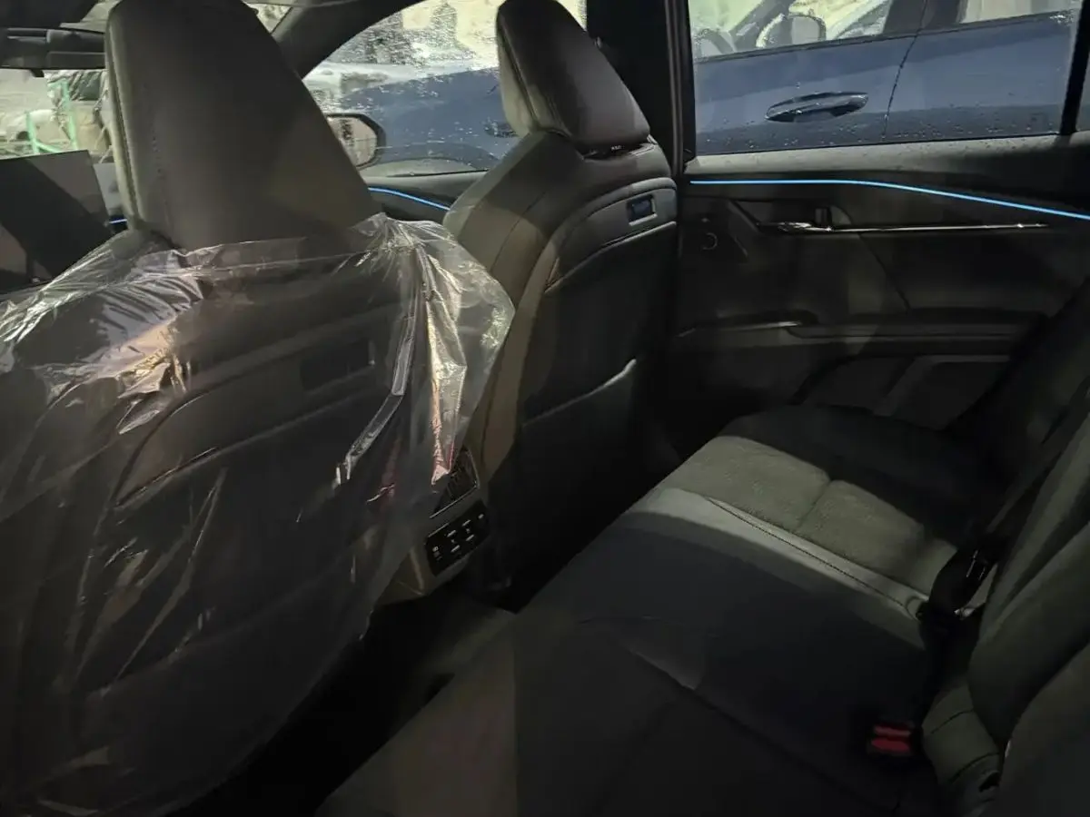 Toyota Camry, 2026