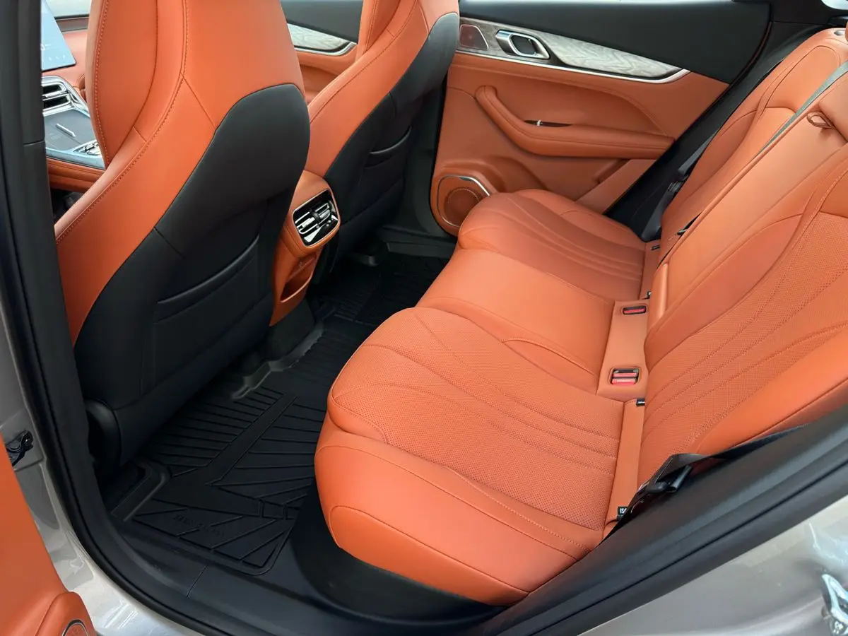 Geely Galaxy M7, 2026