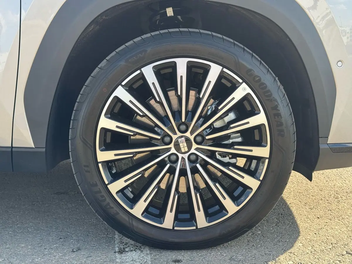 Geely Galaxy M7, 2026