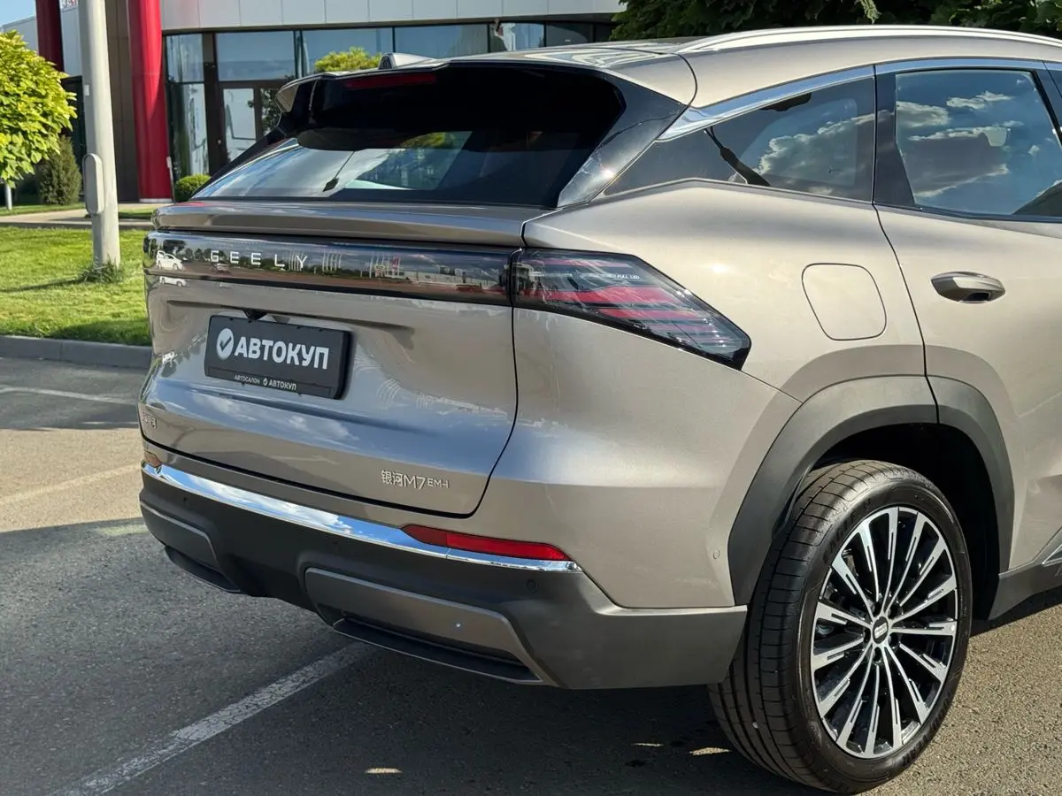 Geely Galaxy M7, 2026
