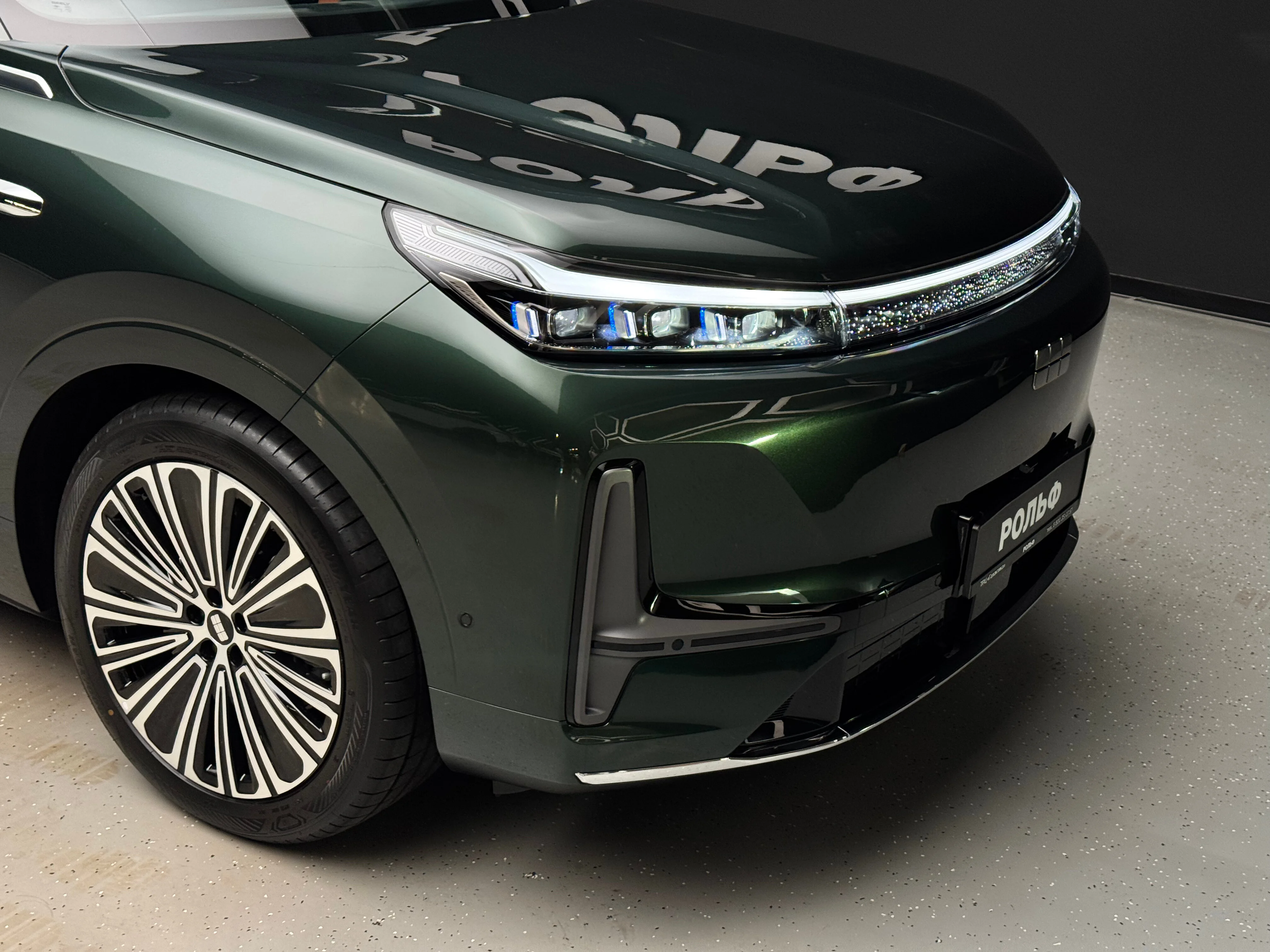 Geely Galaxy M9 2025 8