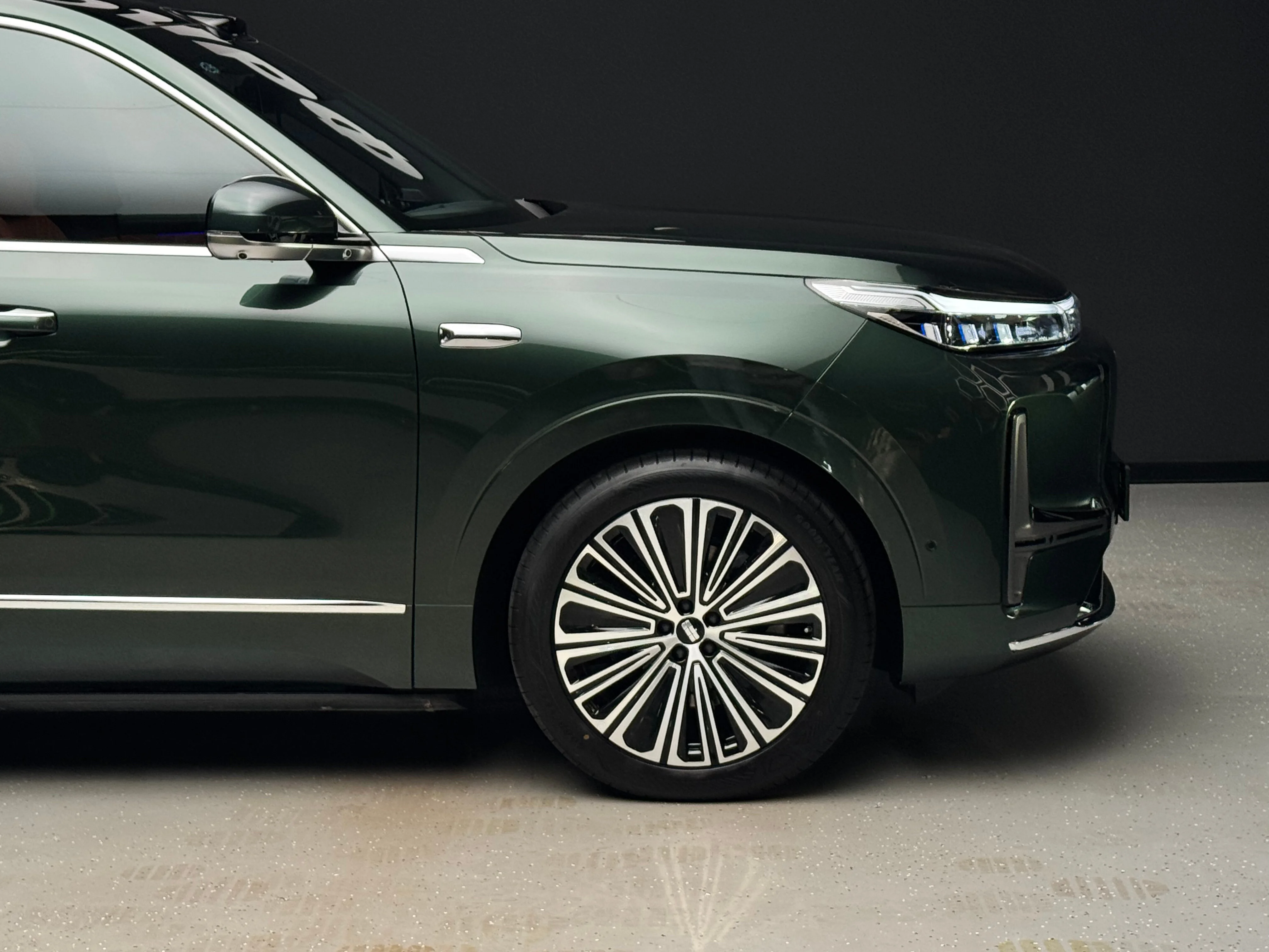 Geely Galaxy M9 2025 7