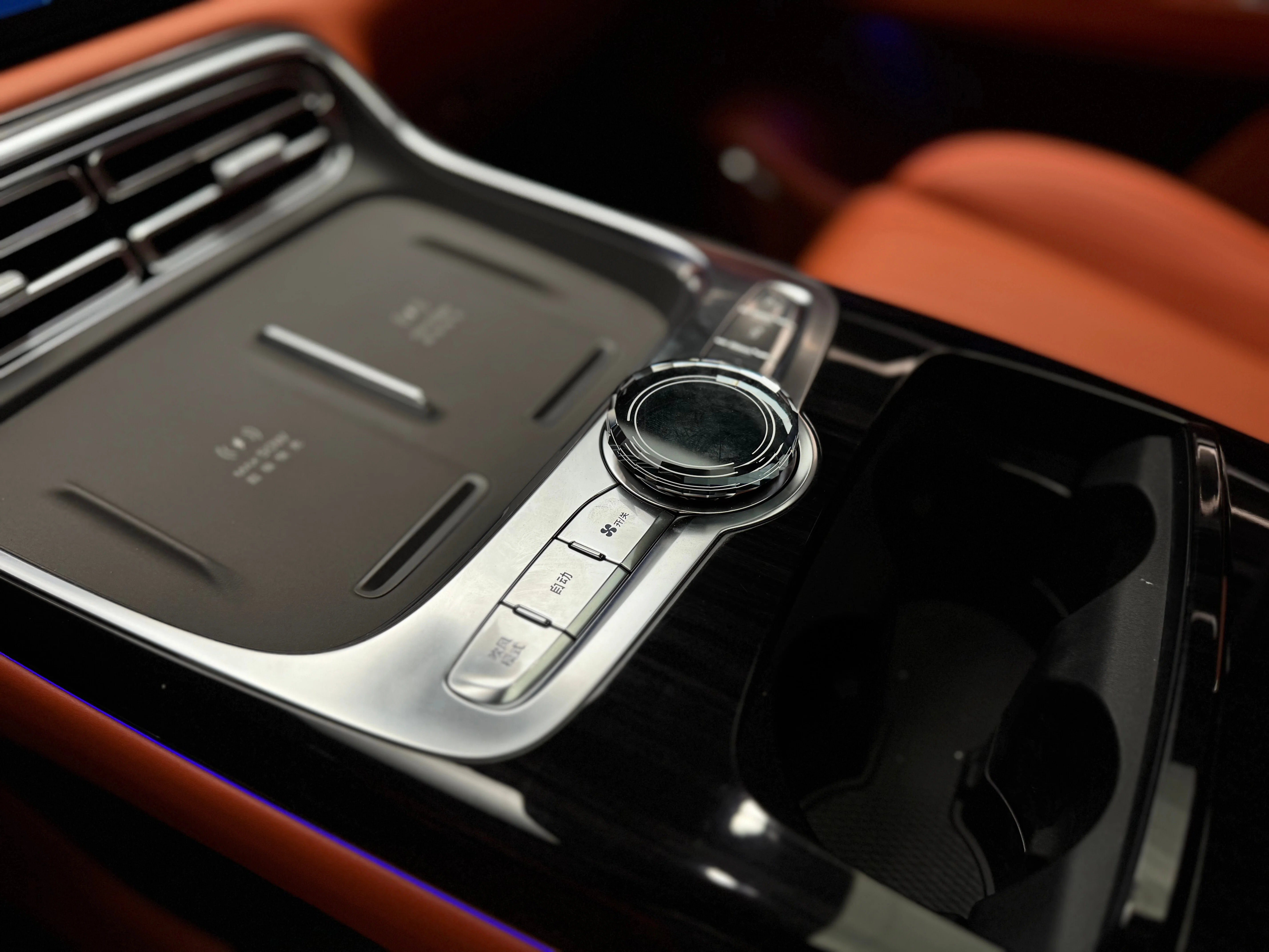 Geely Galaxy M9 2025 17