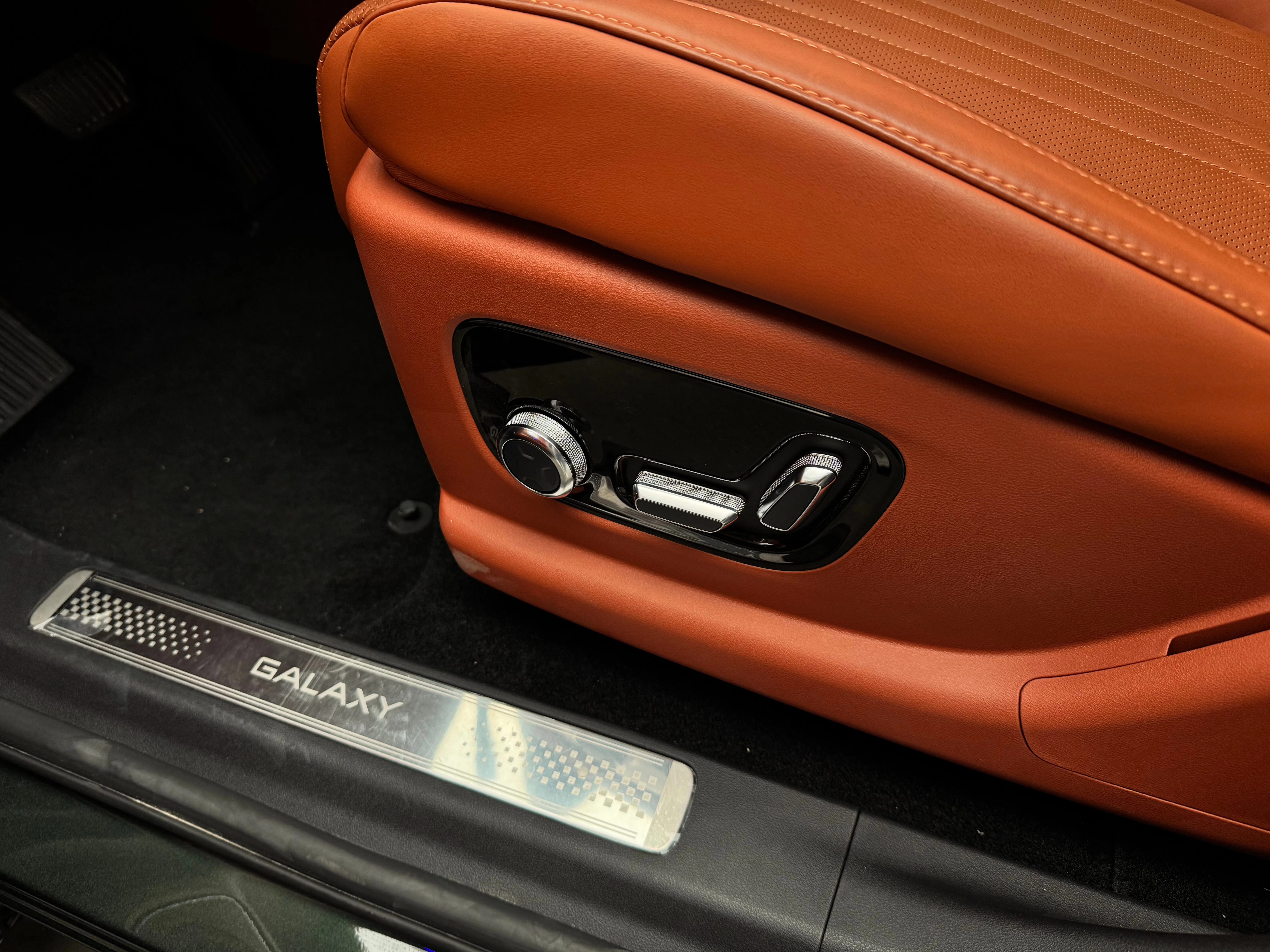 Geely Galaxy M9 2025 15