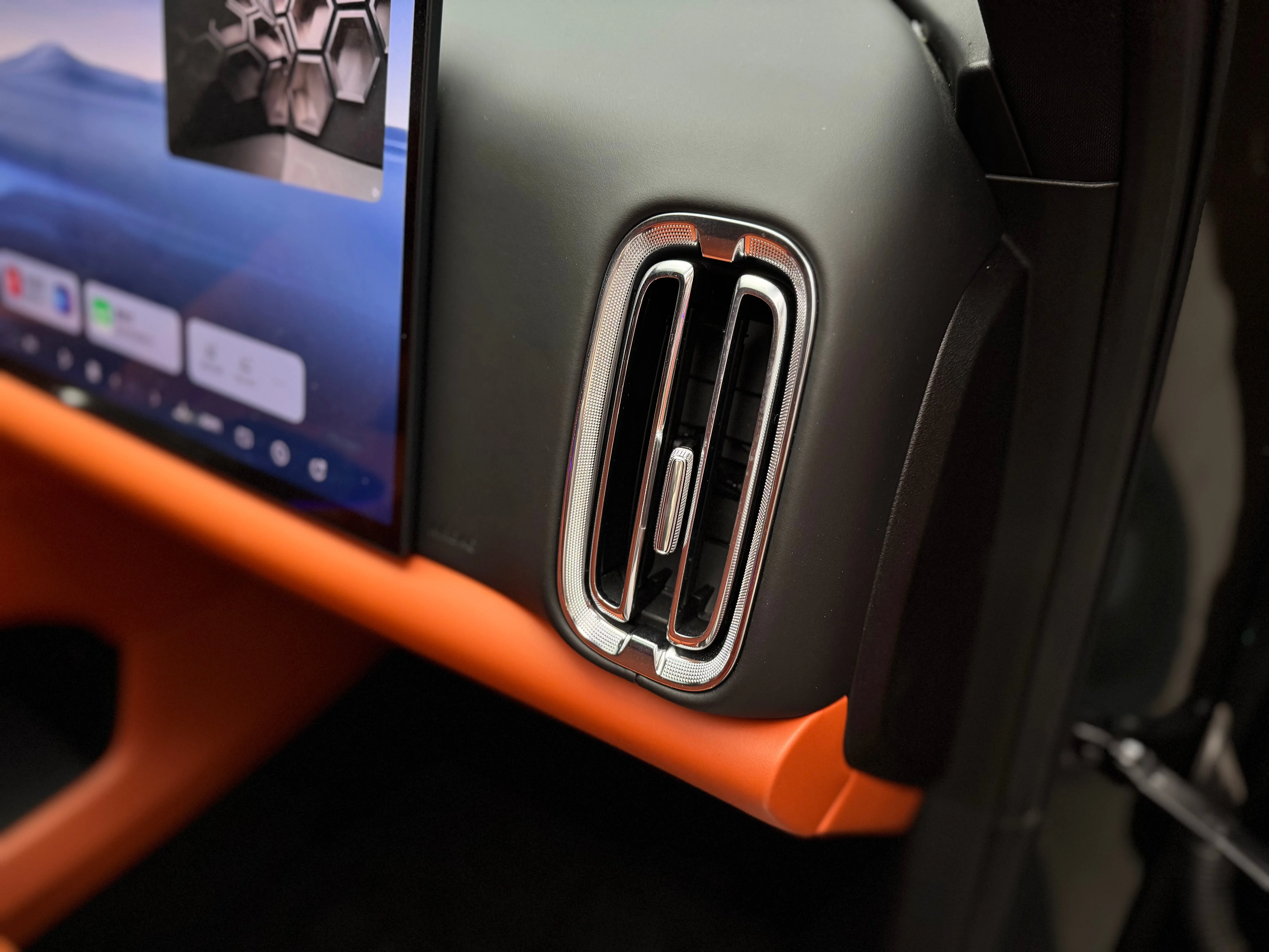 Geely Galaxy M9 2025 21