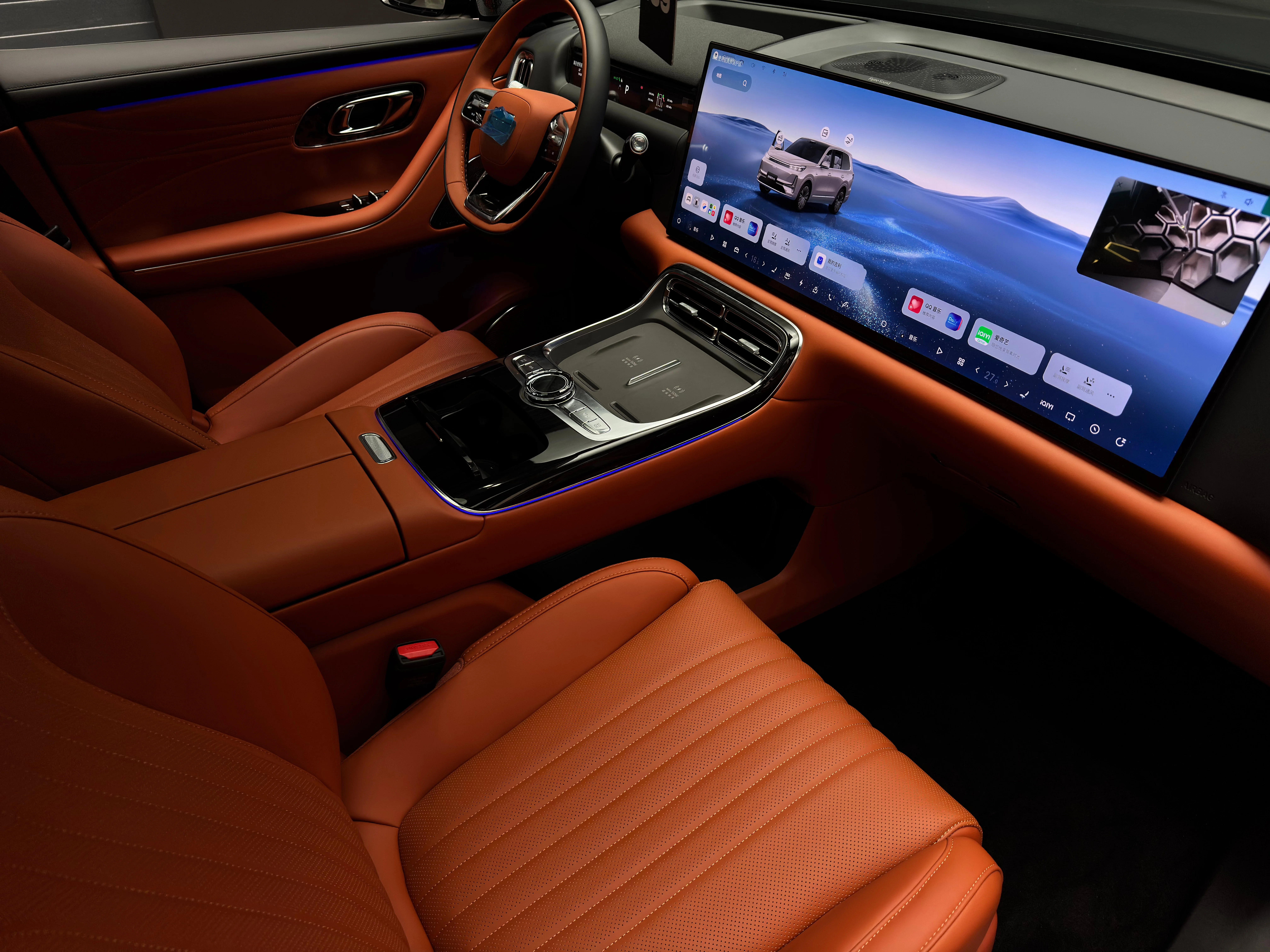 Geely Galaxy M9 2025 20