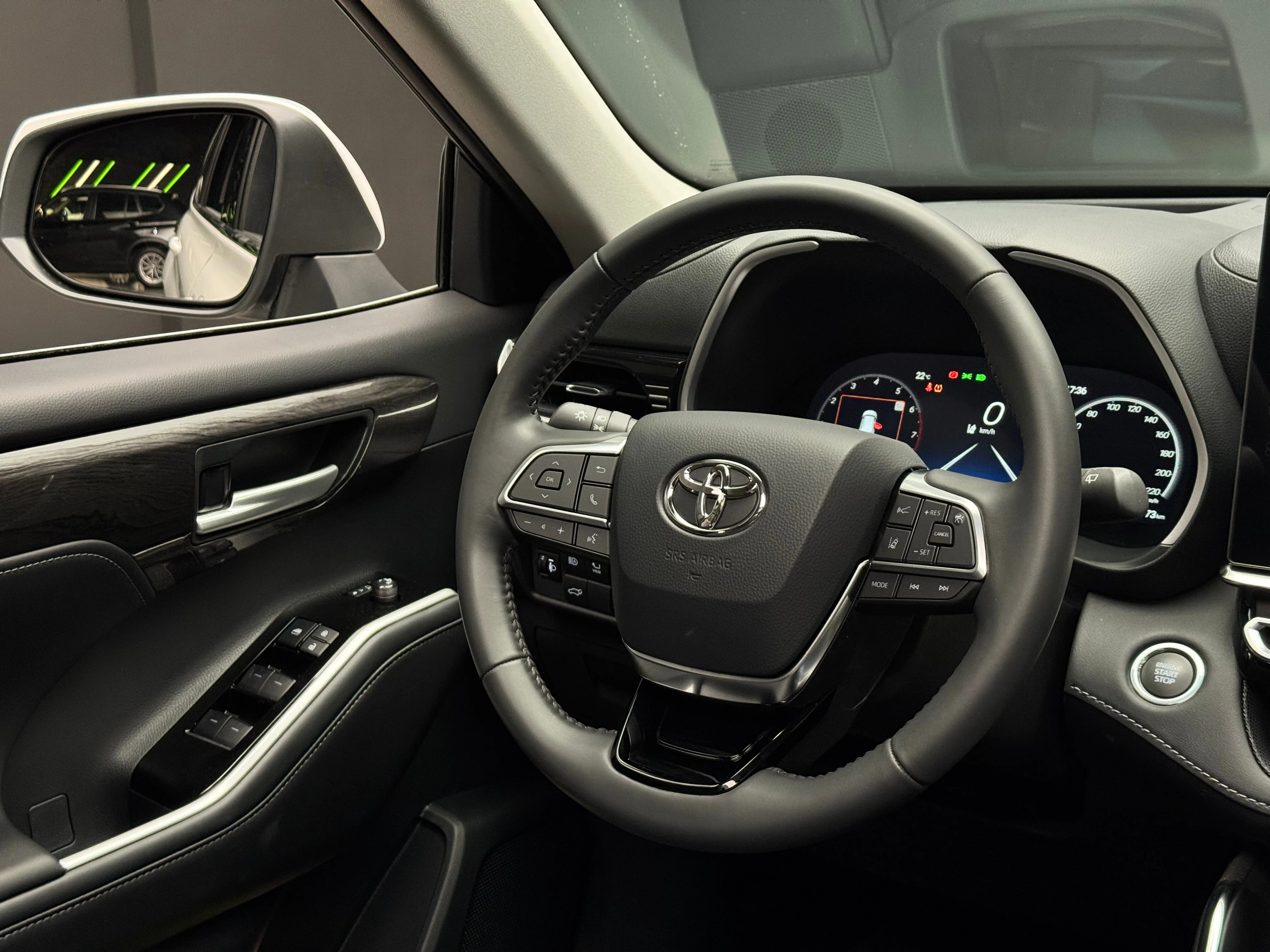 Toyota Highlander 2025 10