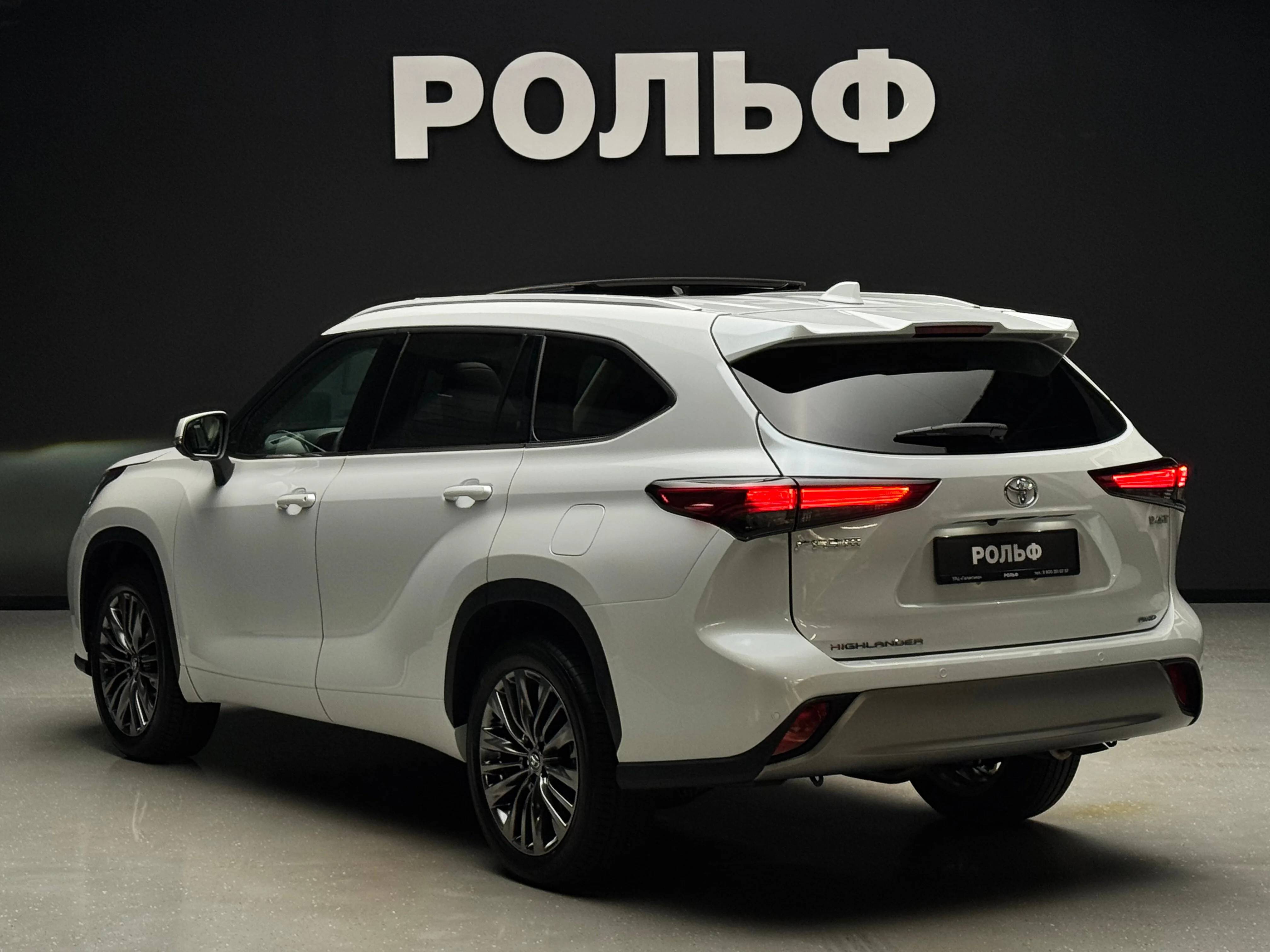 Toyota Highlander 2025 3