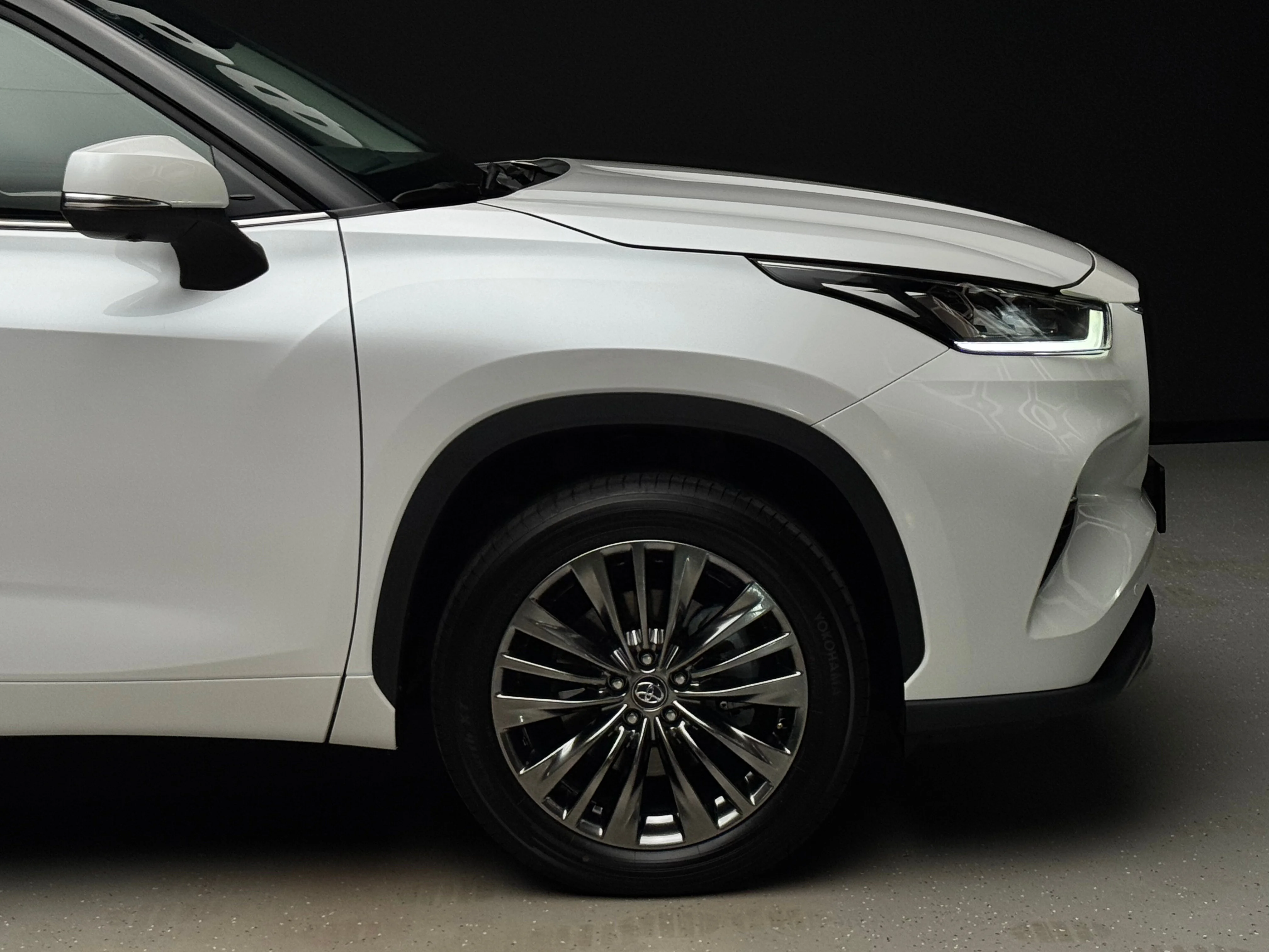 Toyota Highlander 2025 7