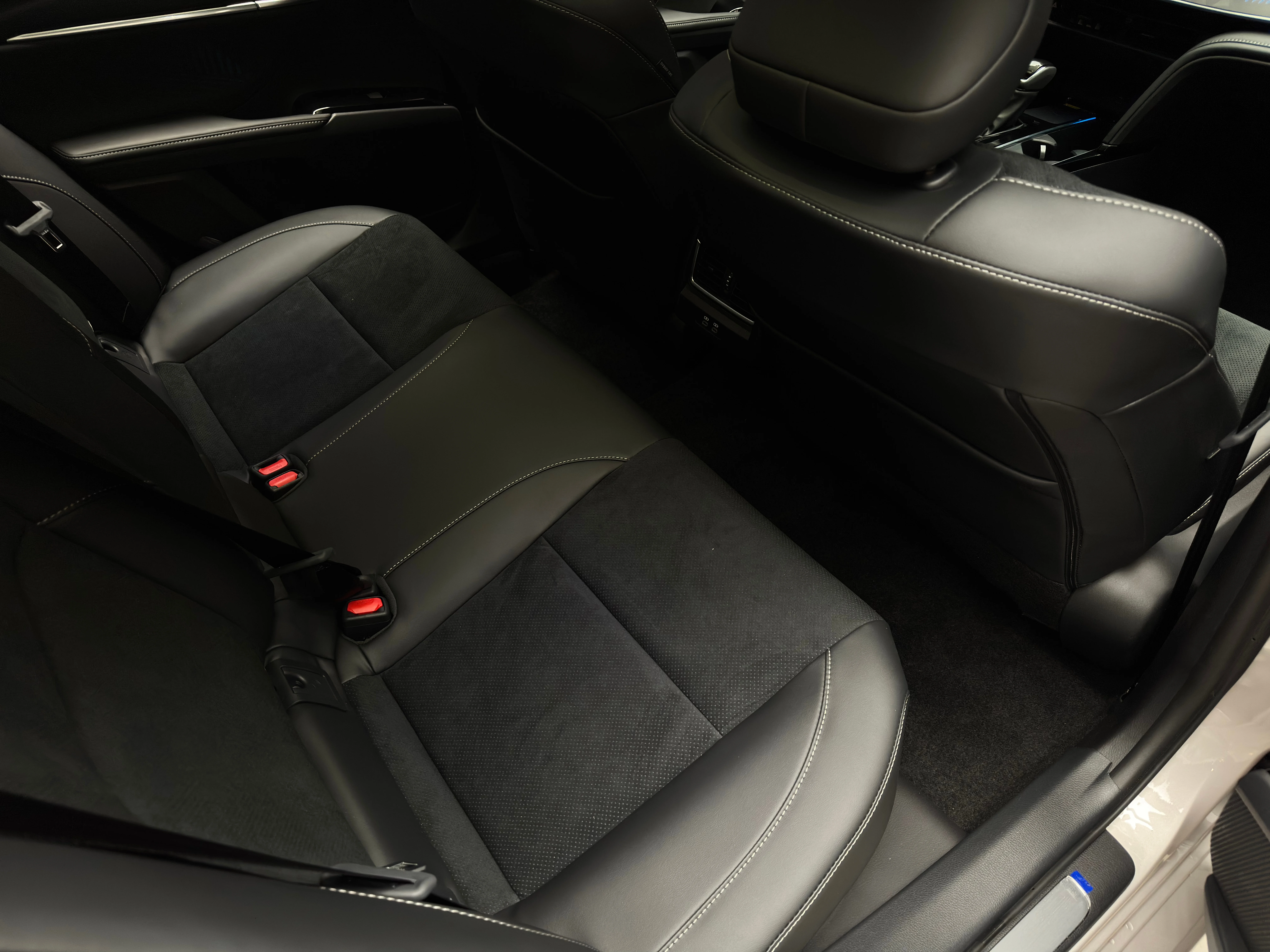 Toyota Camry 2025 23