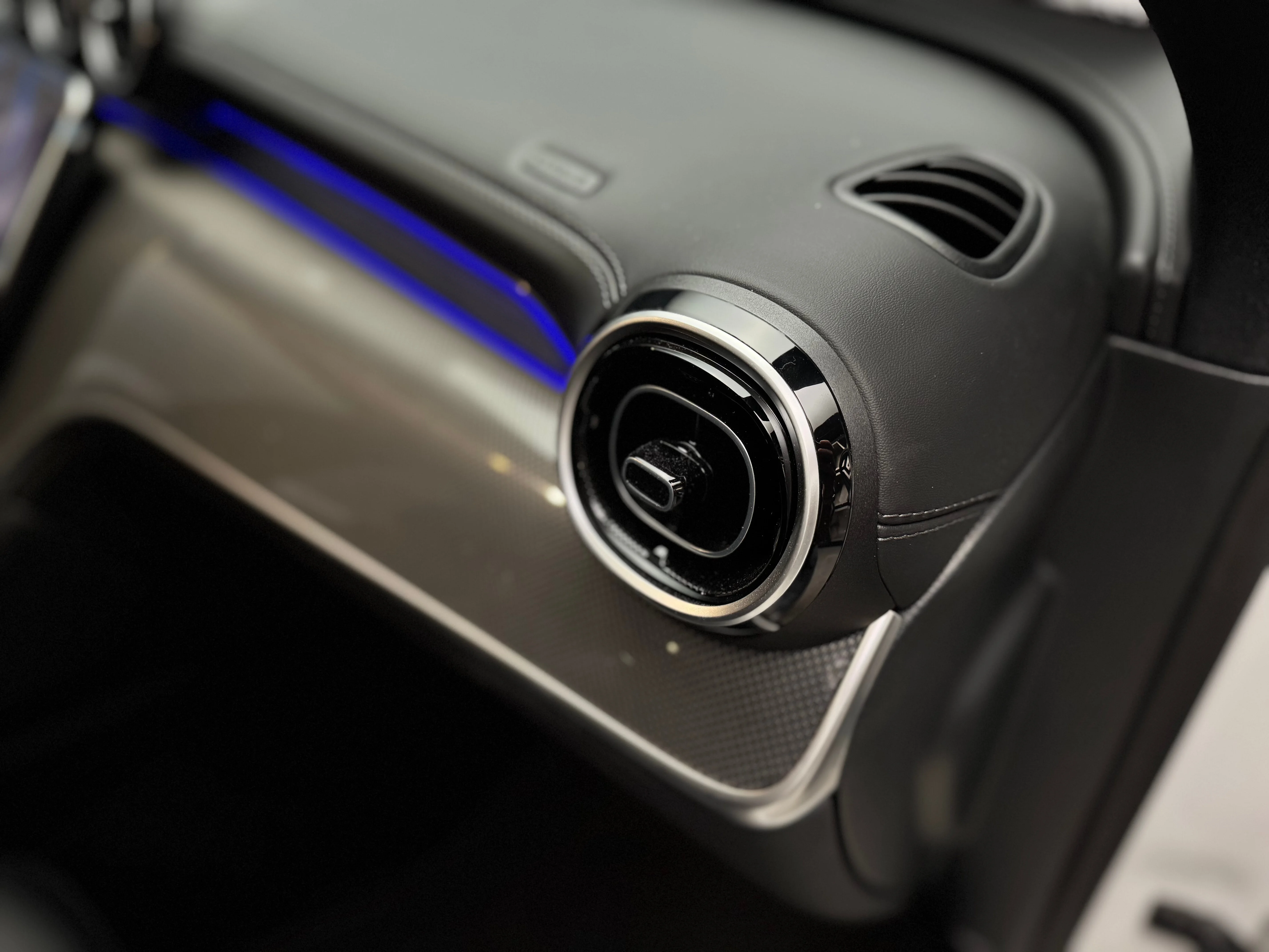 Mercedes-Benz GLC-класс Coupe 2025 22