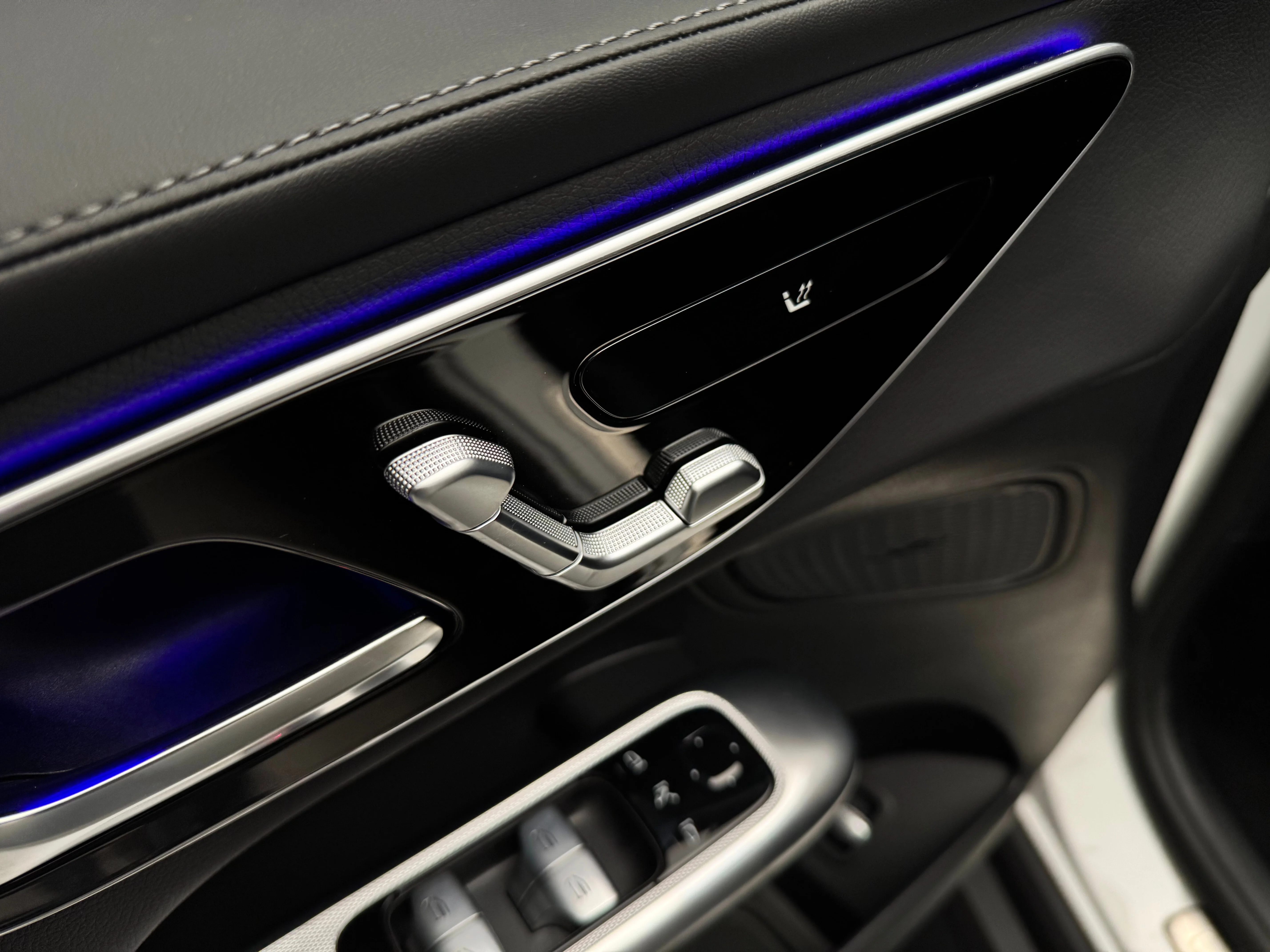 Mercedes-Benz GLC-класс Coupe 2025 14