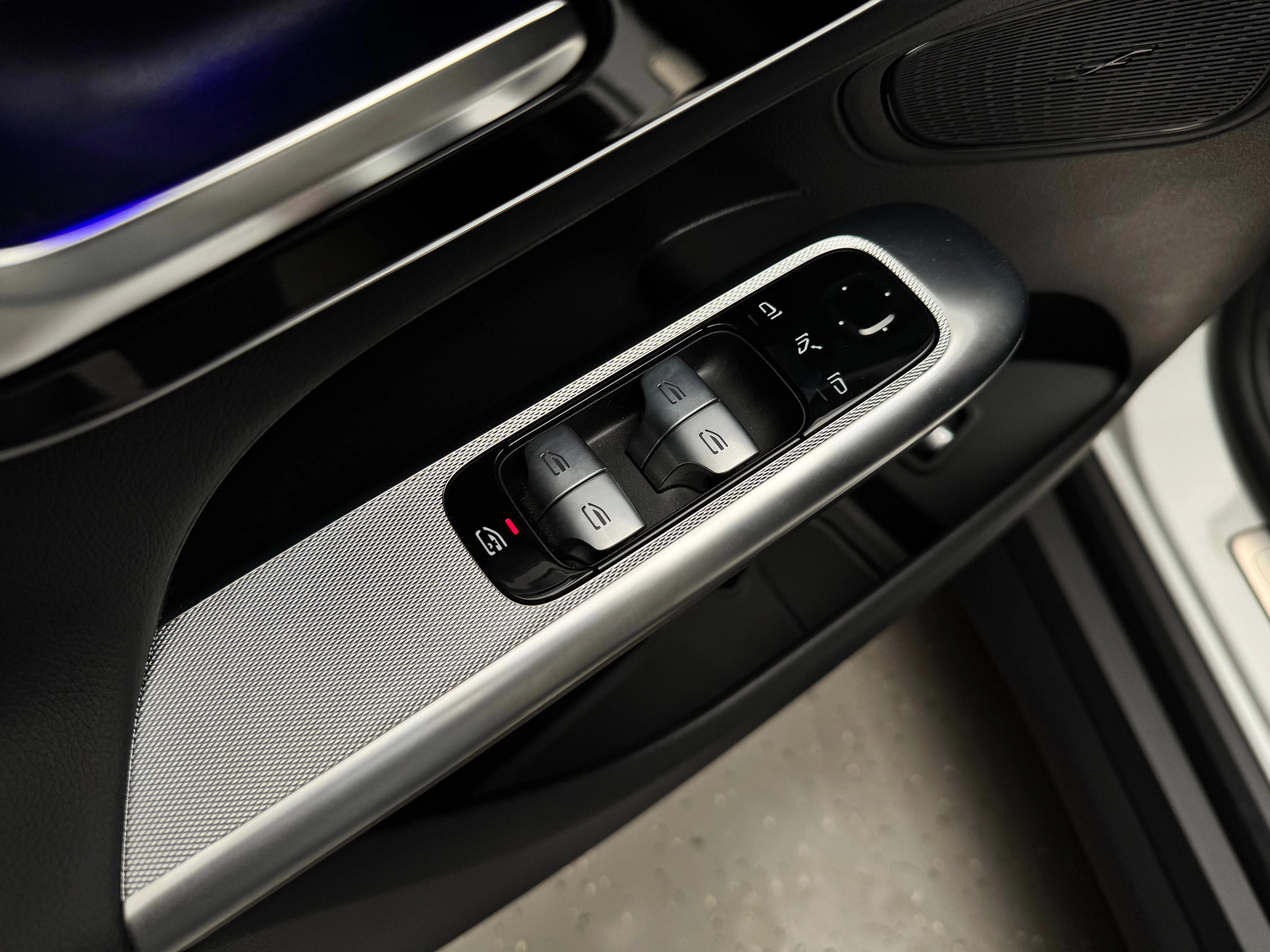 Mercedes-Benz GLC-класс Coupe 2025 13