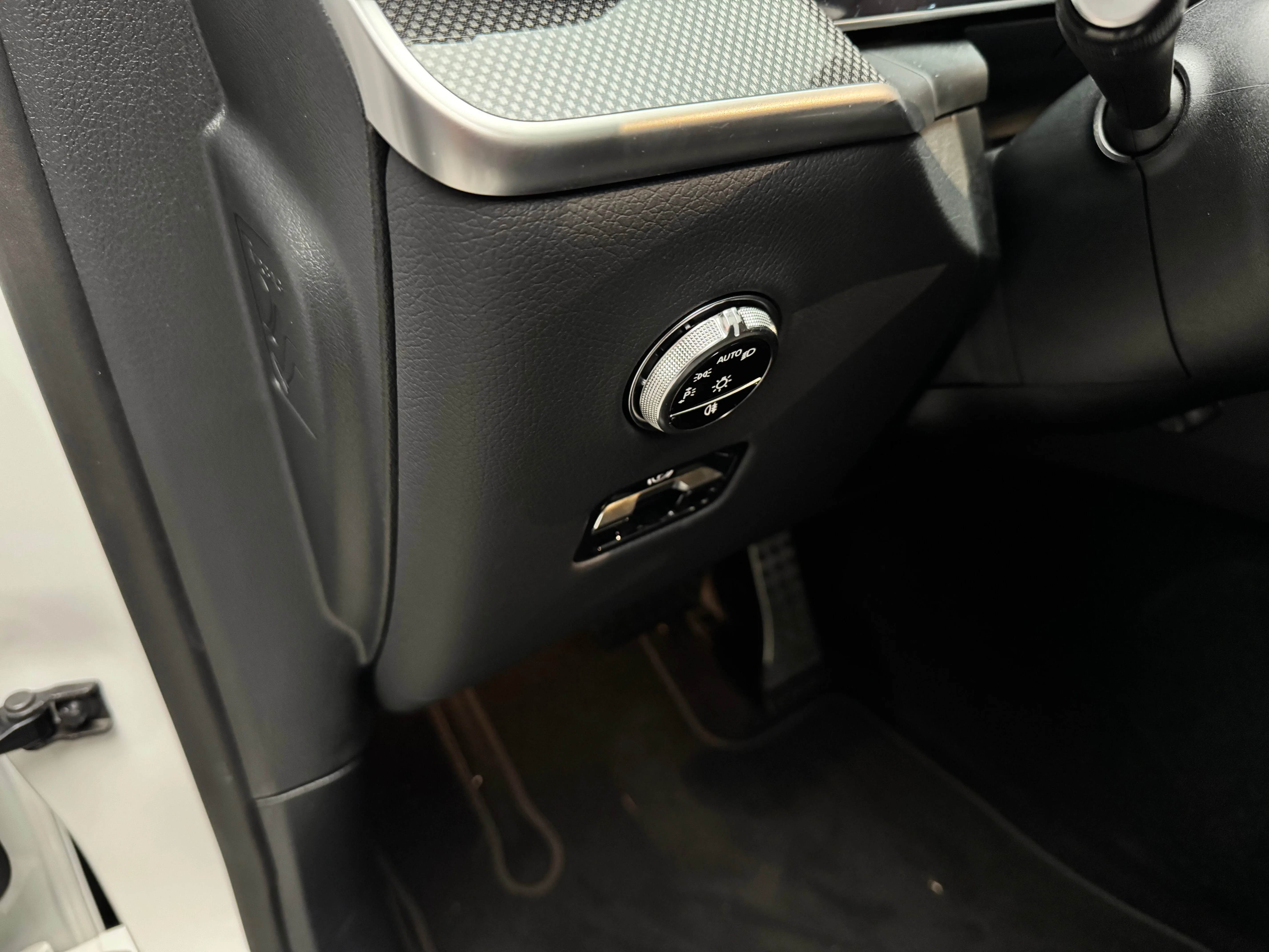 Mercedes-Benz GLC-класс Coupe 2025 15