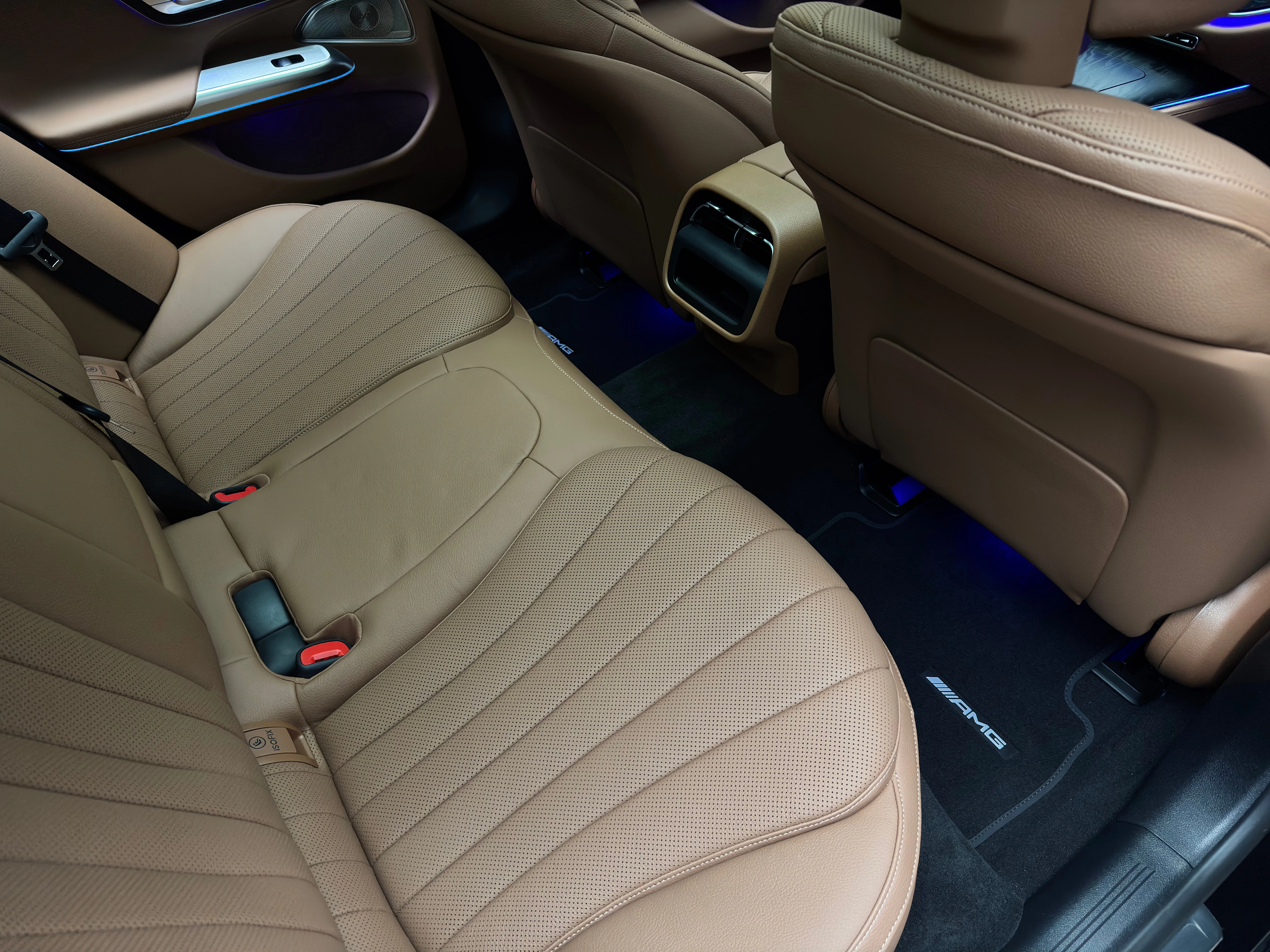 Mercedes-Benz E-класс 2025 24