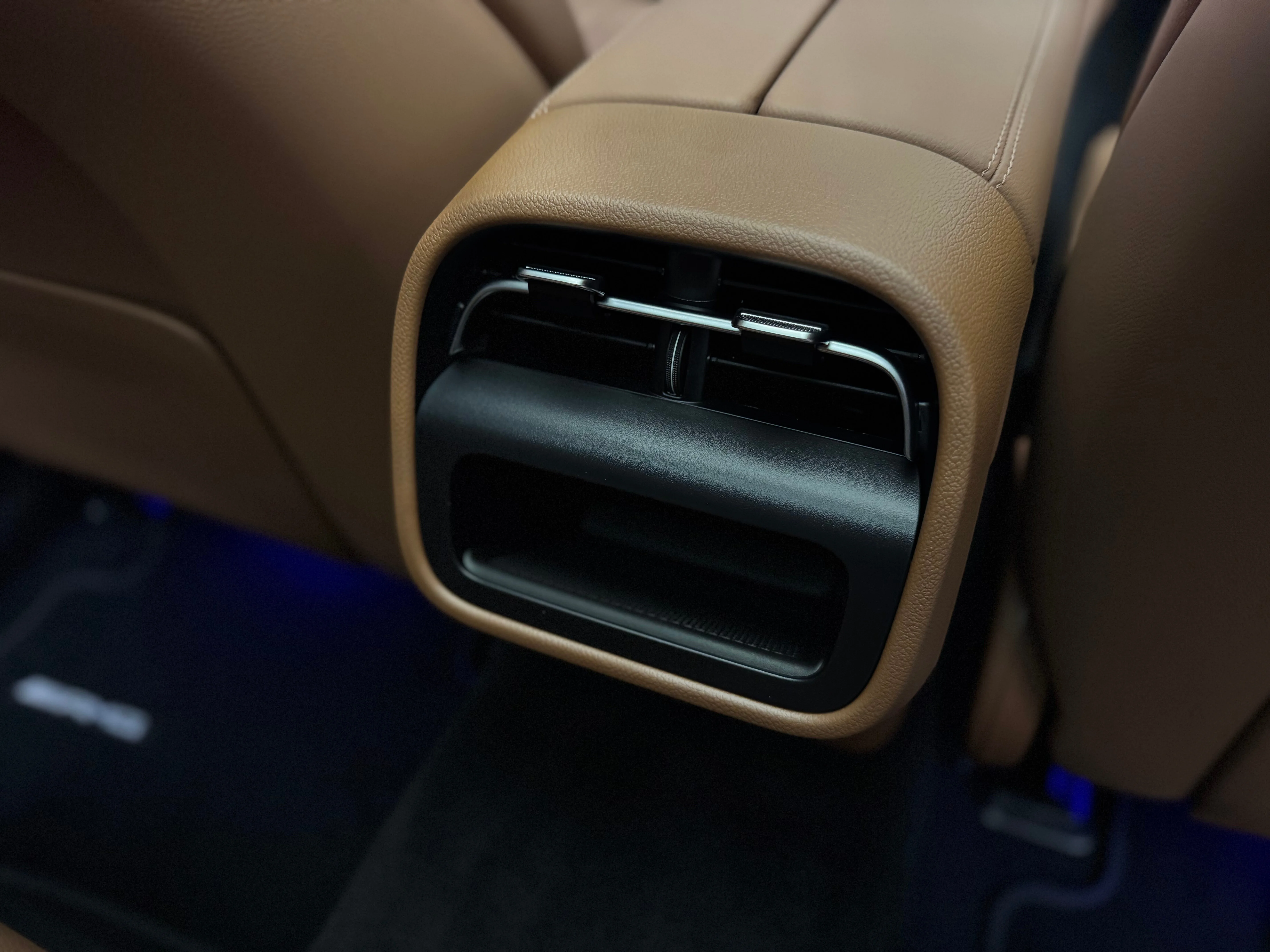 Mercedes-Benz E-класс 2025 26