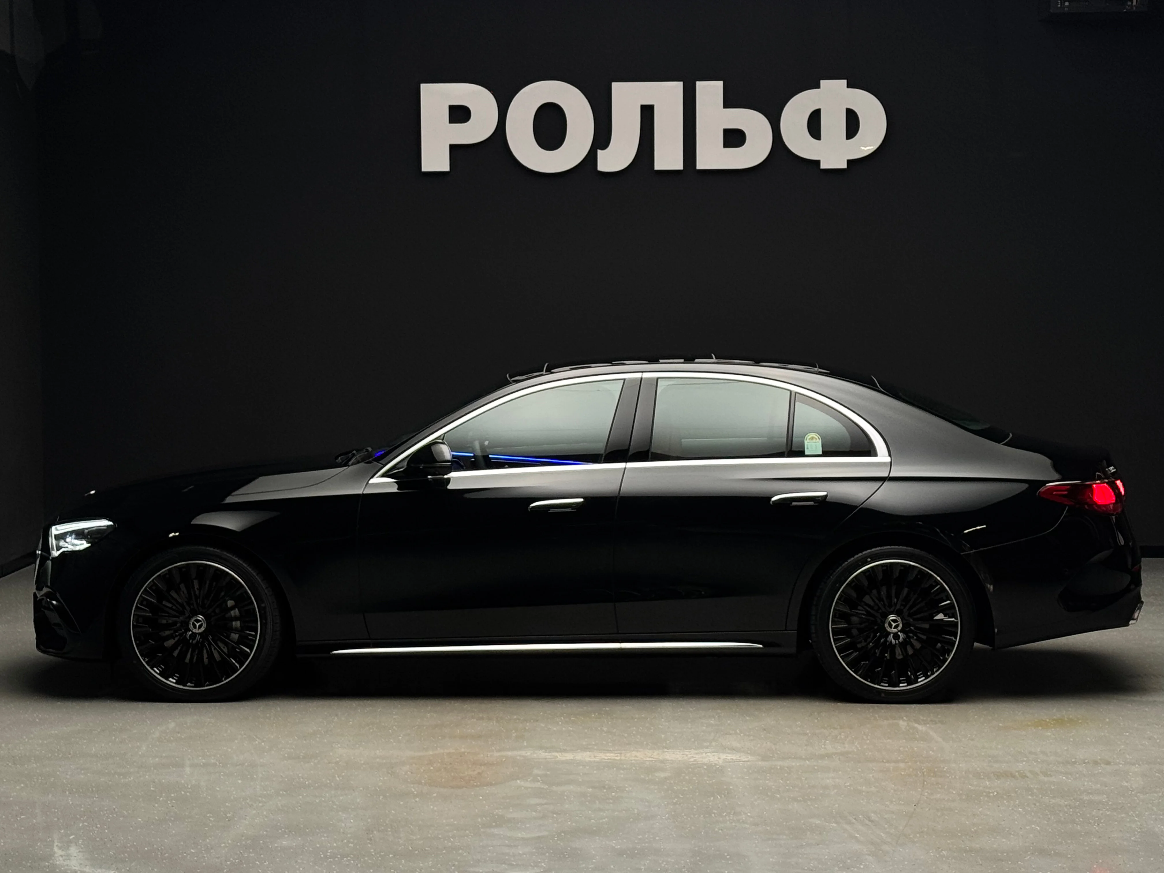 Mercedes-Benz E-класс 2025 5