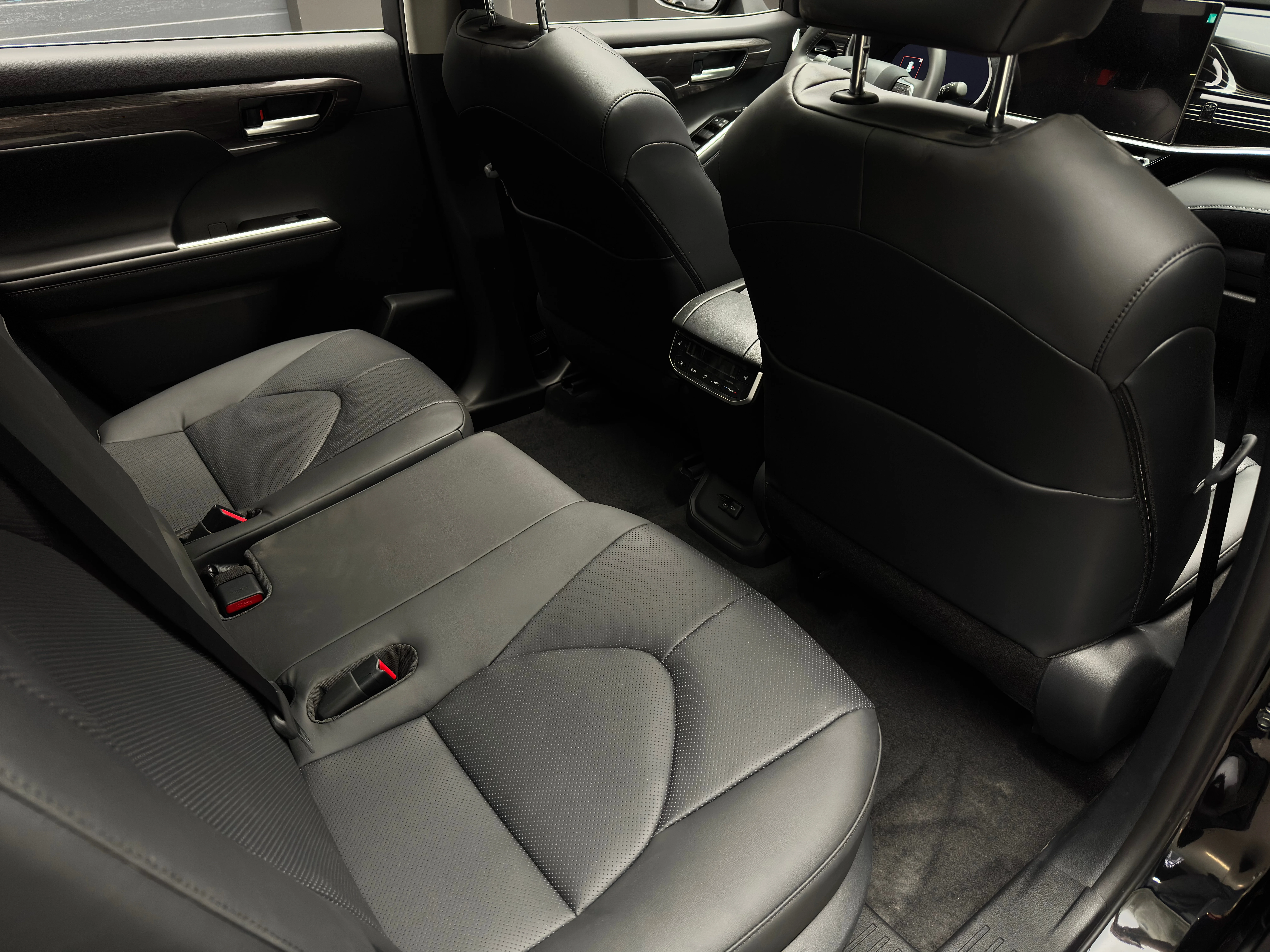 Toyota Highlander 2025 23