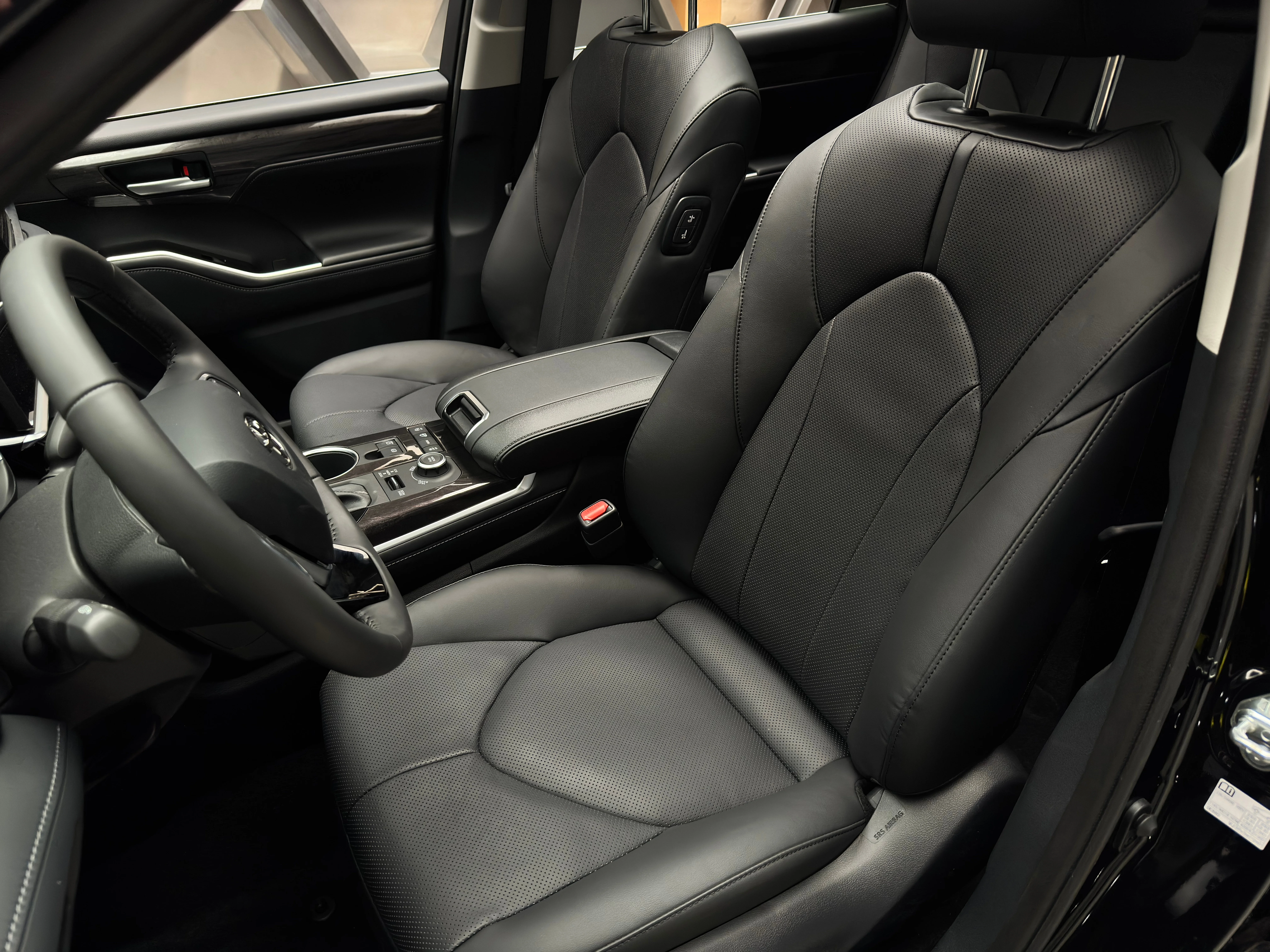 Toyota Highlander 2025 7