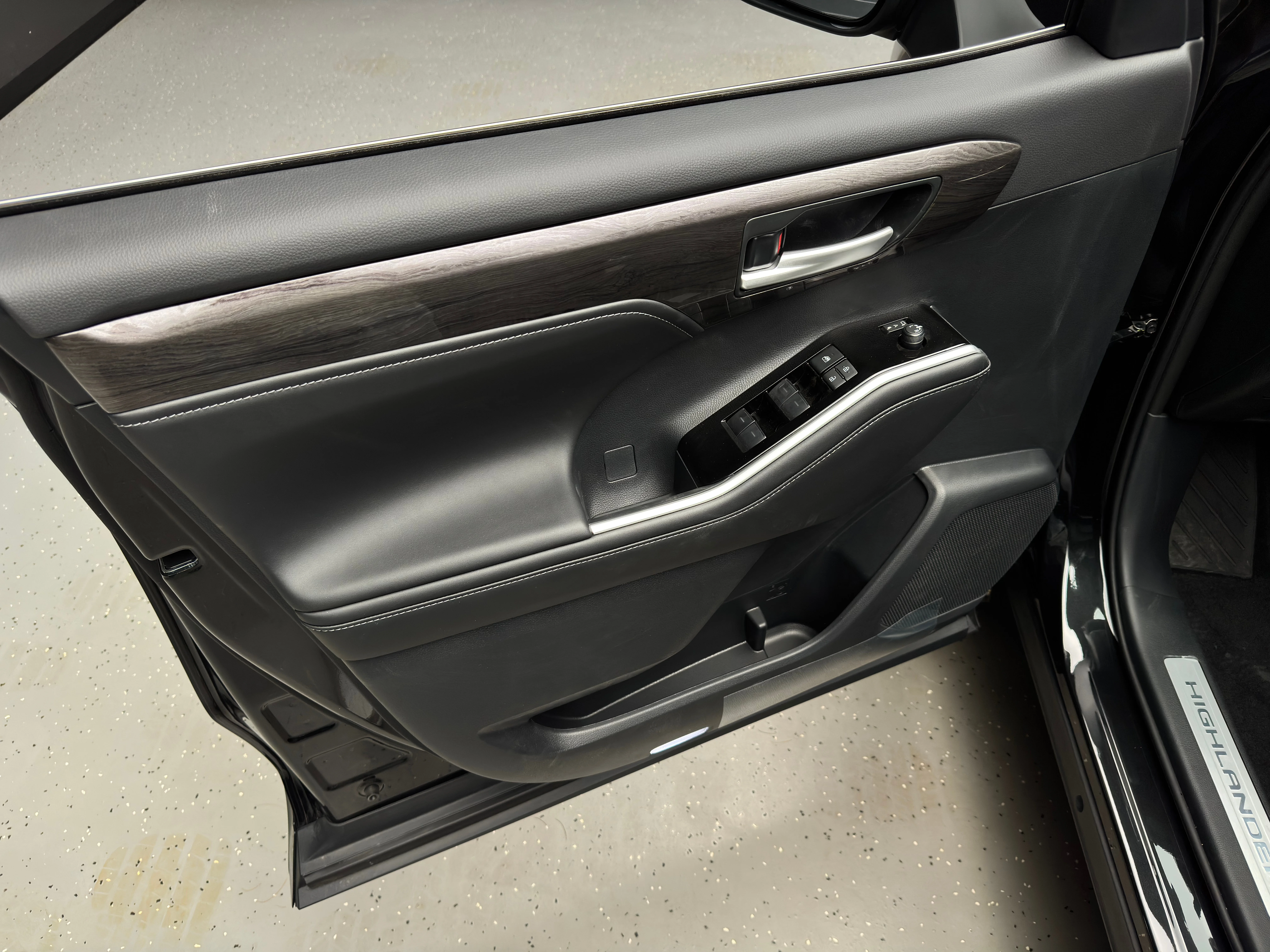 Toyota Highlander 2025 9