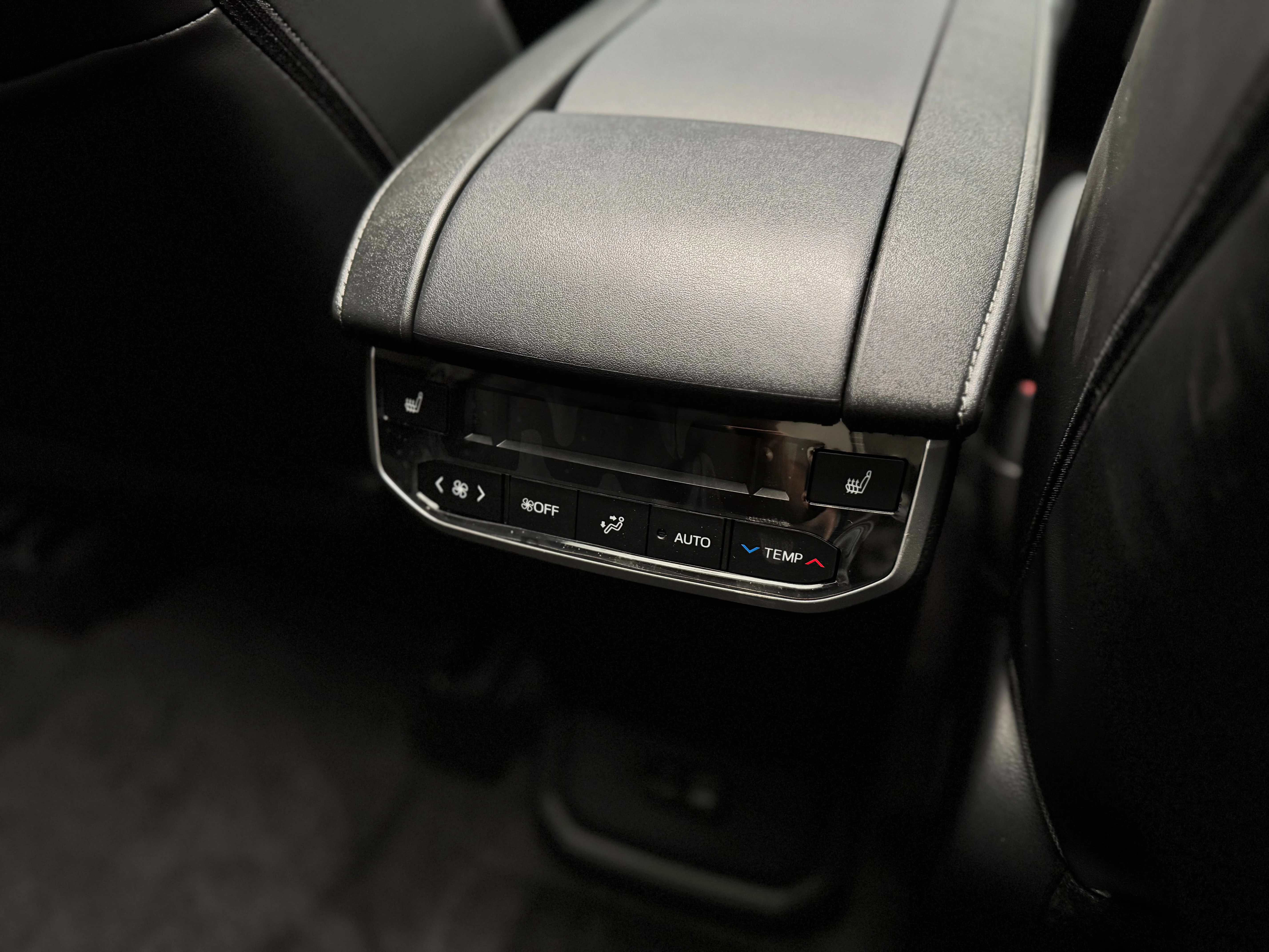 Toyota Highlander 2025 24