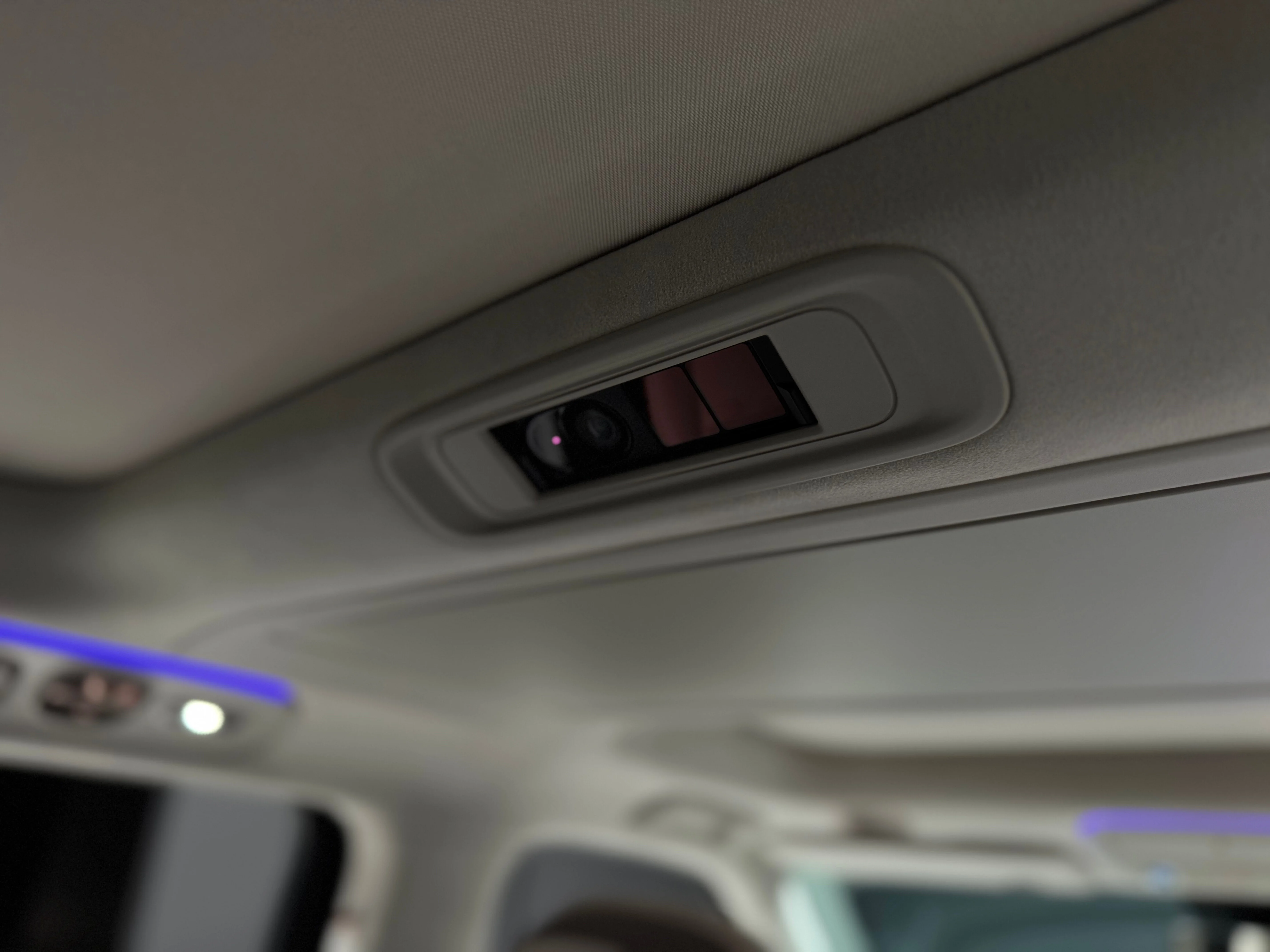 Lynk & Co 900 2025 27